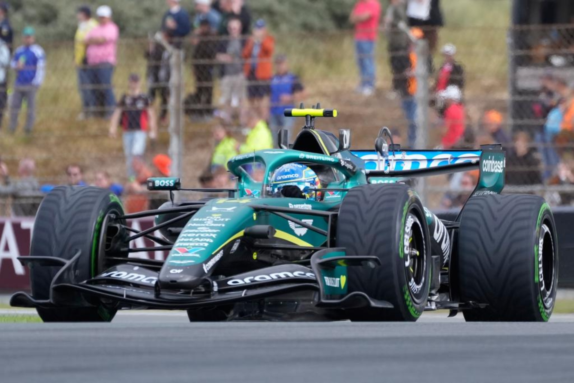 Alonso vuelve del verano con otro subidón