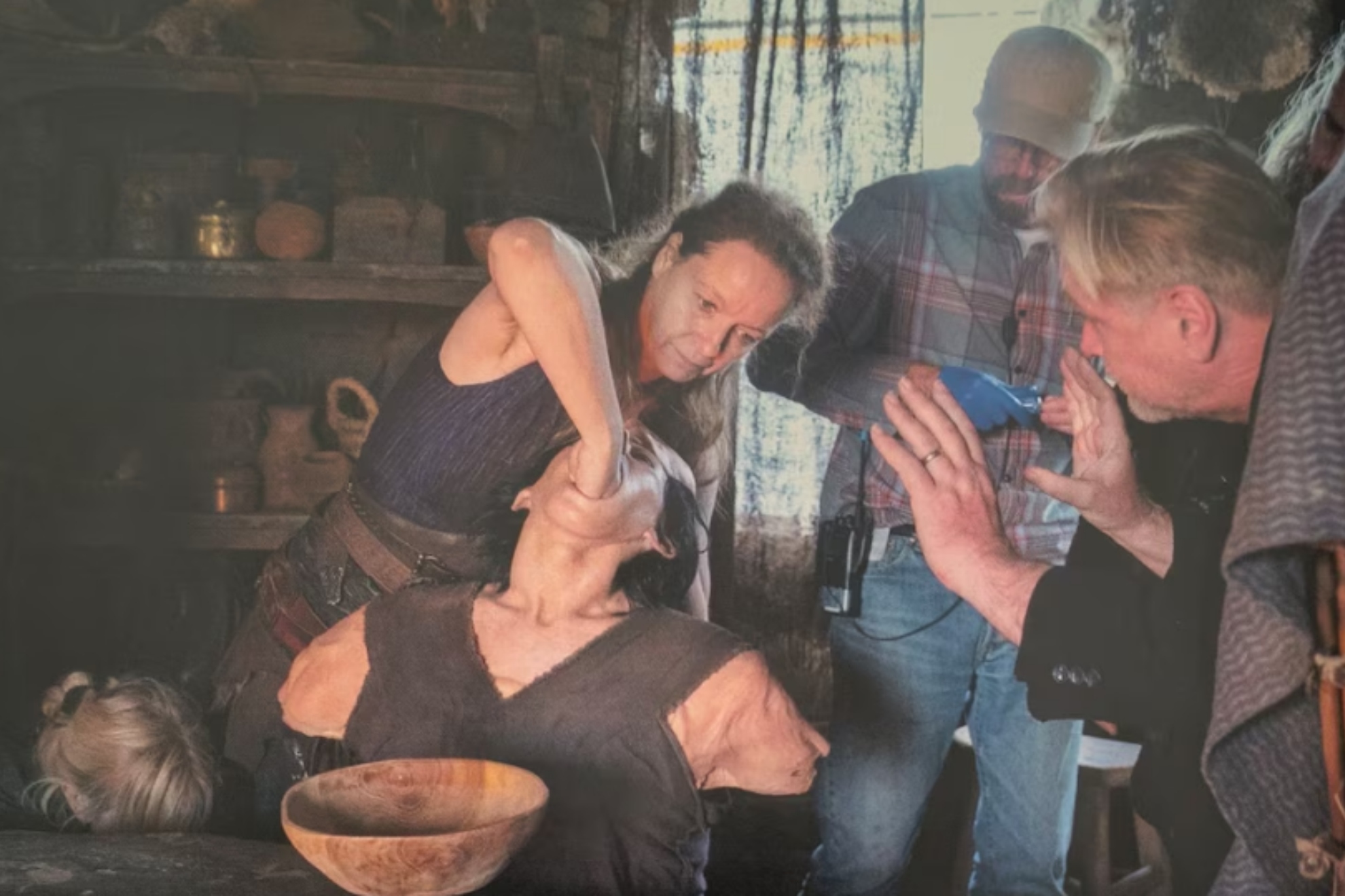 Prótesis, máscaras y muchos secretos: así fue el 'making off' de una de las escenas más oscuras de 'La Odisea'