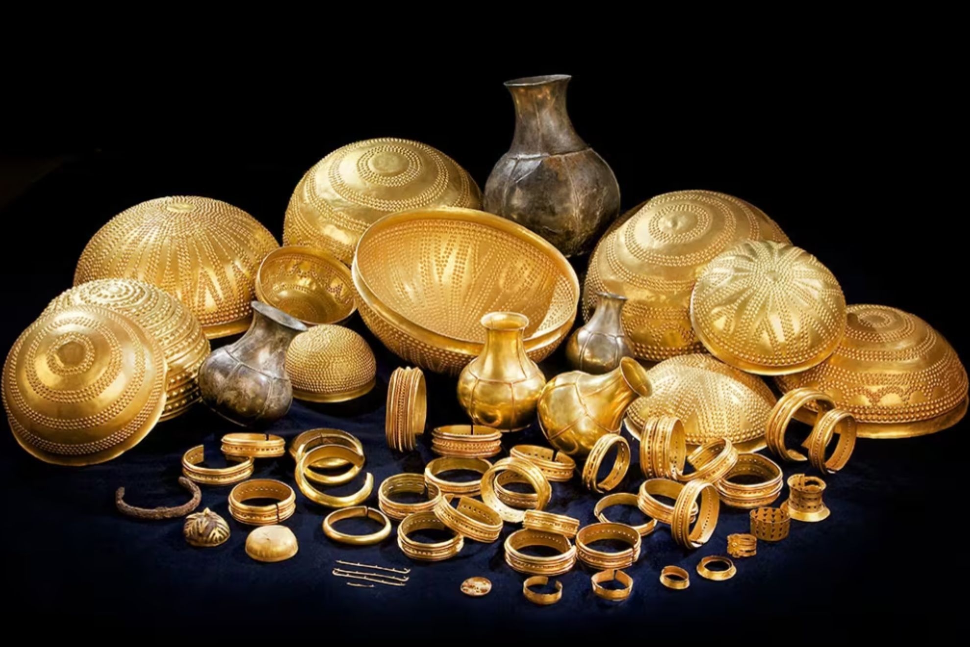 Roban el Tesoro de Villena: uno de los bienes más preciados de la provincia de Alicante con piezas de oro de más de 3.000 años de antigüedad
