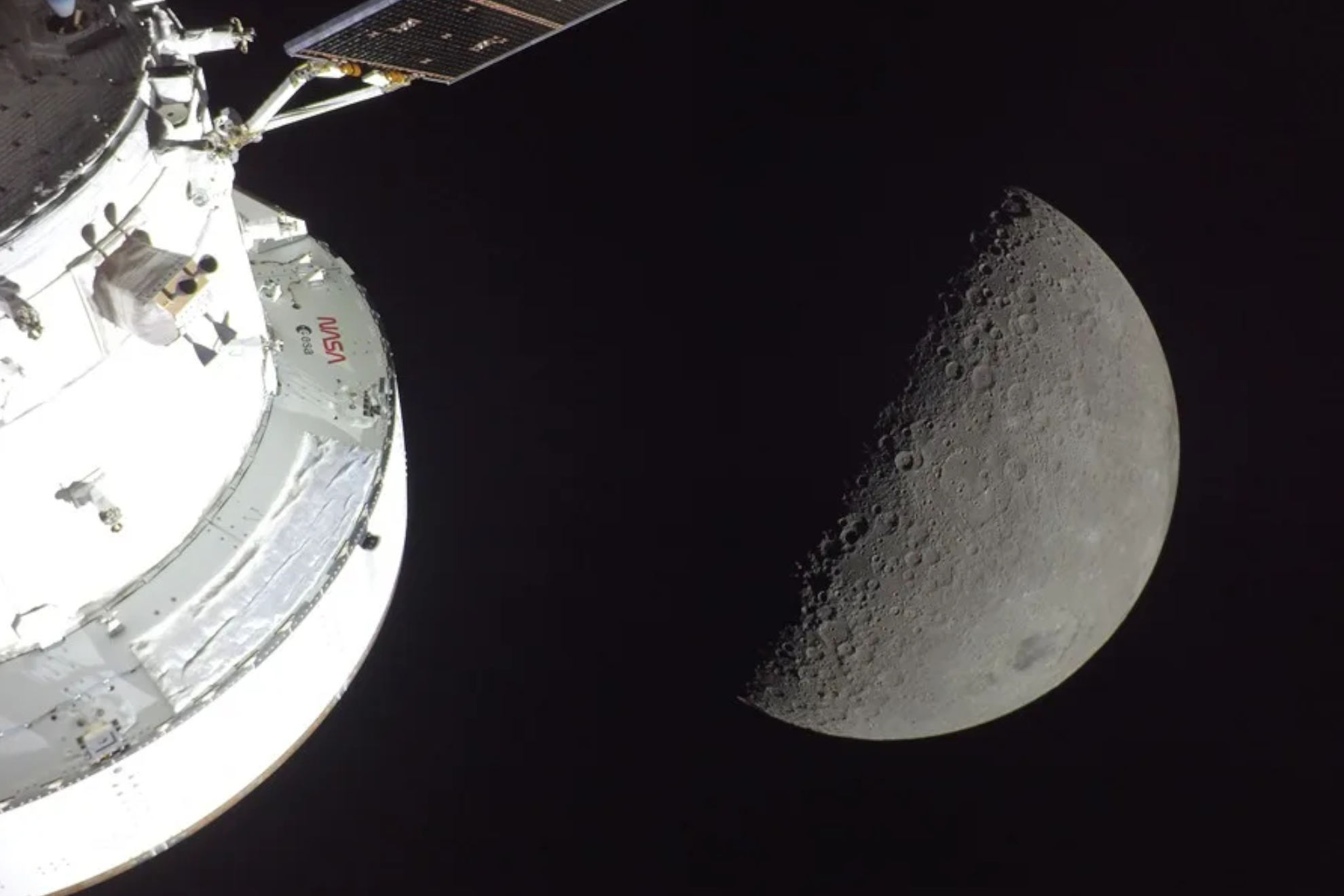 El primer ‘aeropuerto’ en la órbita lunar podría estar en funcionamiento entre 2030 y 2040