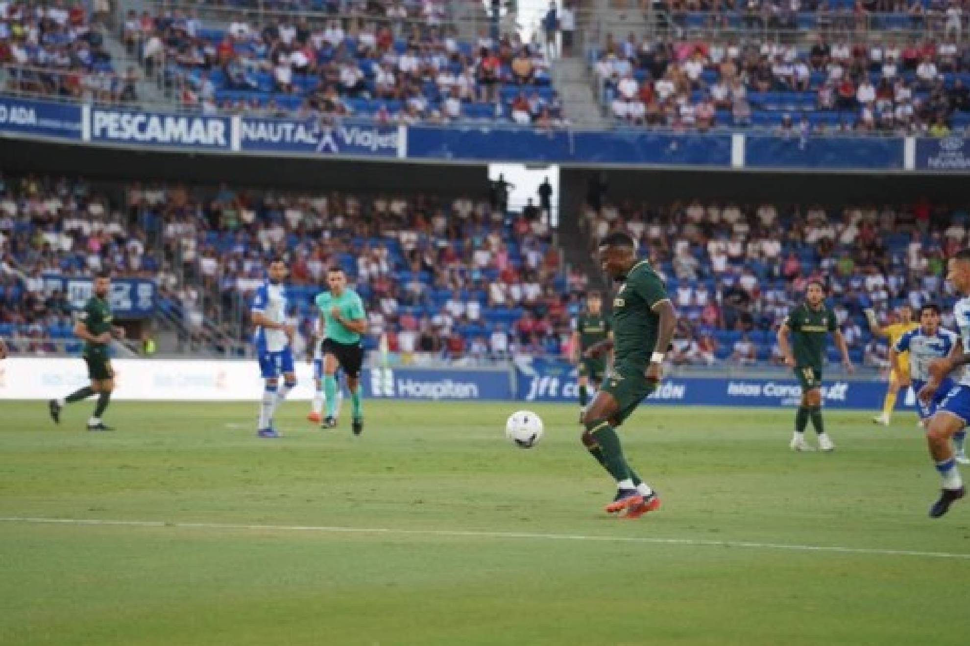 El Sporting, al Heliodoro…¡en taxi!
