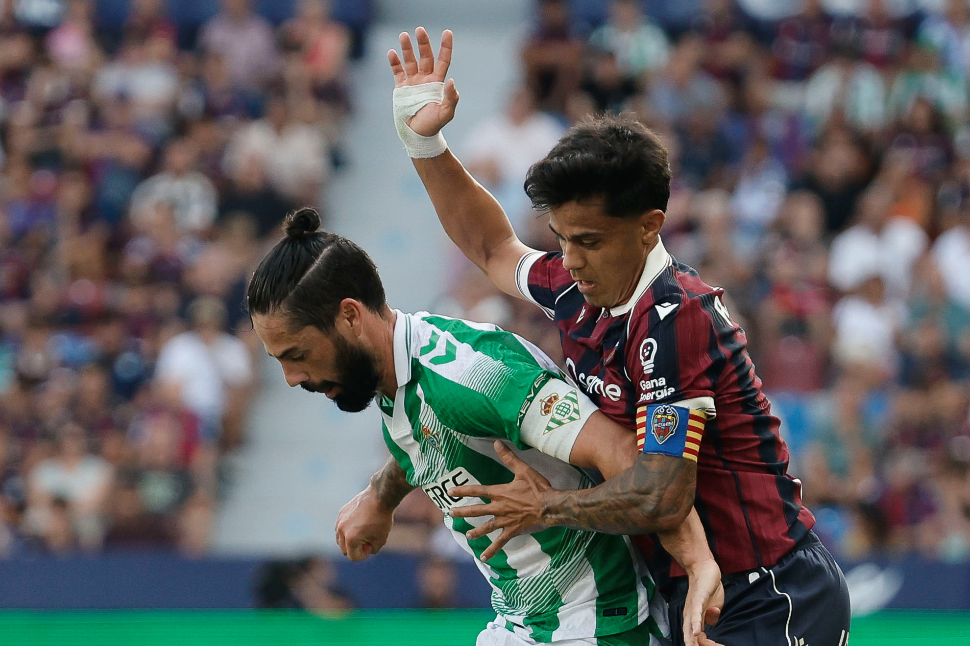 Isco hace autocrítica: "Hoy hemos regalado; y cuando regalas en la élite, se hace mucho más complicado"