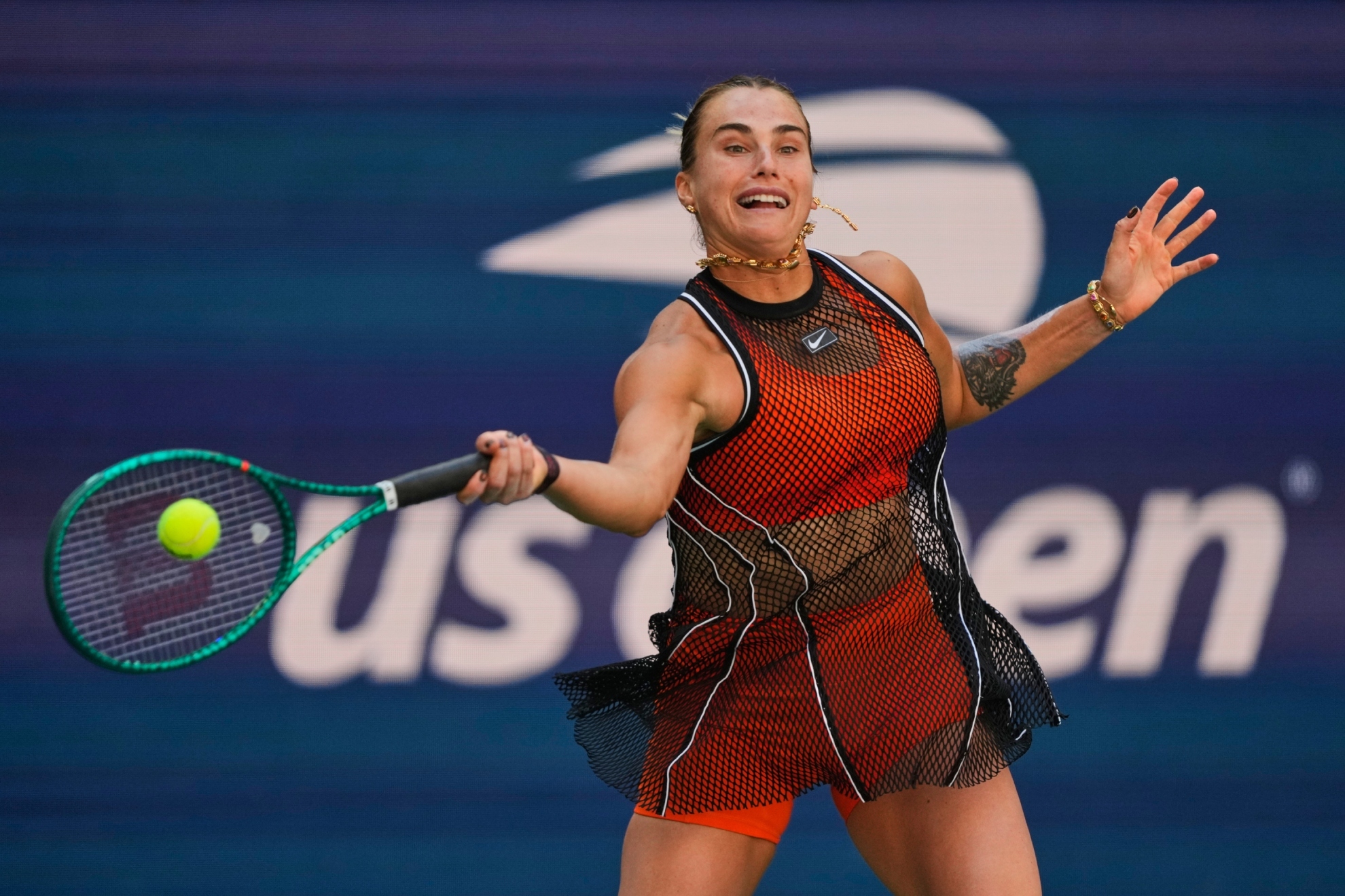 Sabalenka pone el número 1 WTA a subasta en Nueva York