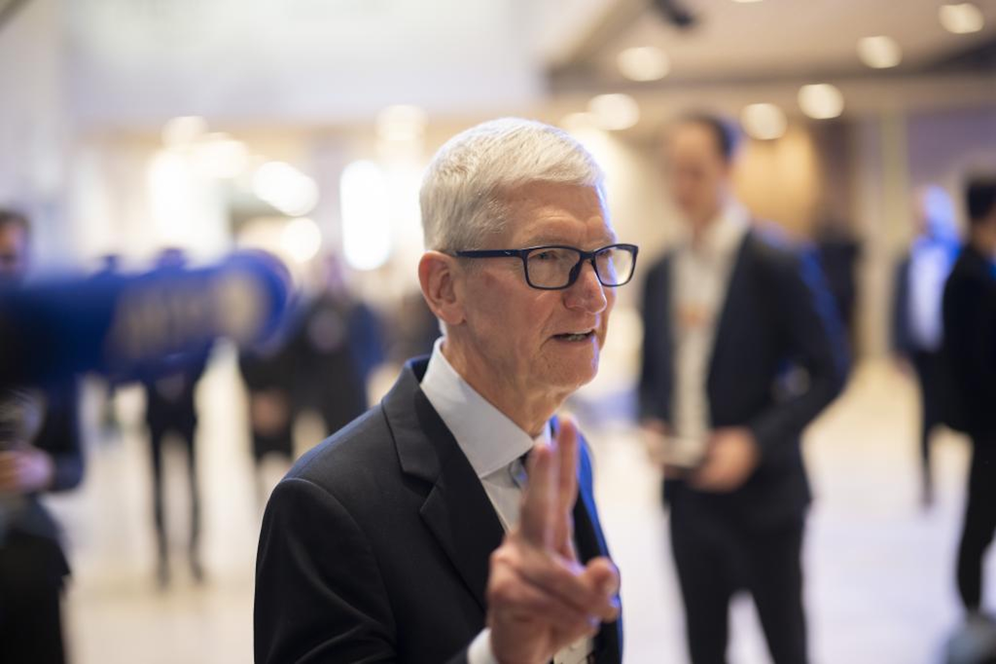 Tim Cook se despide de su cargo en Apple tras 15 años