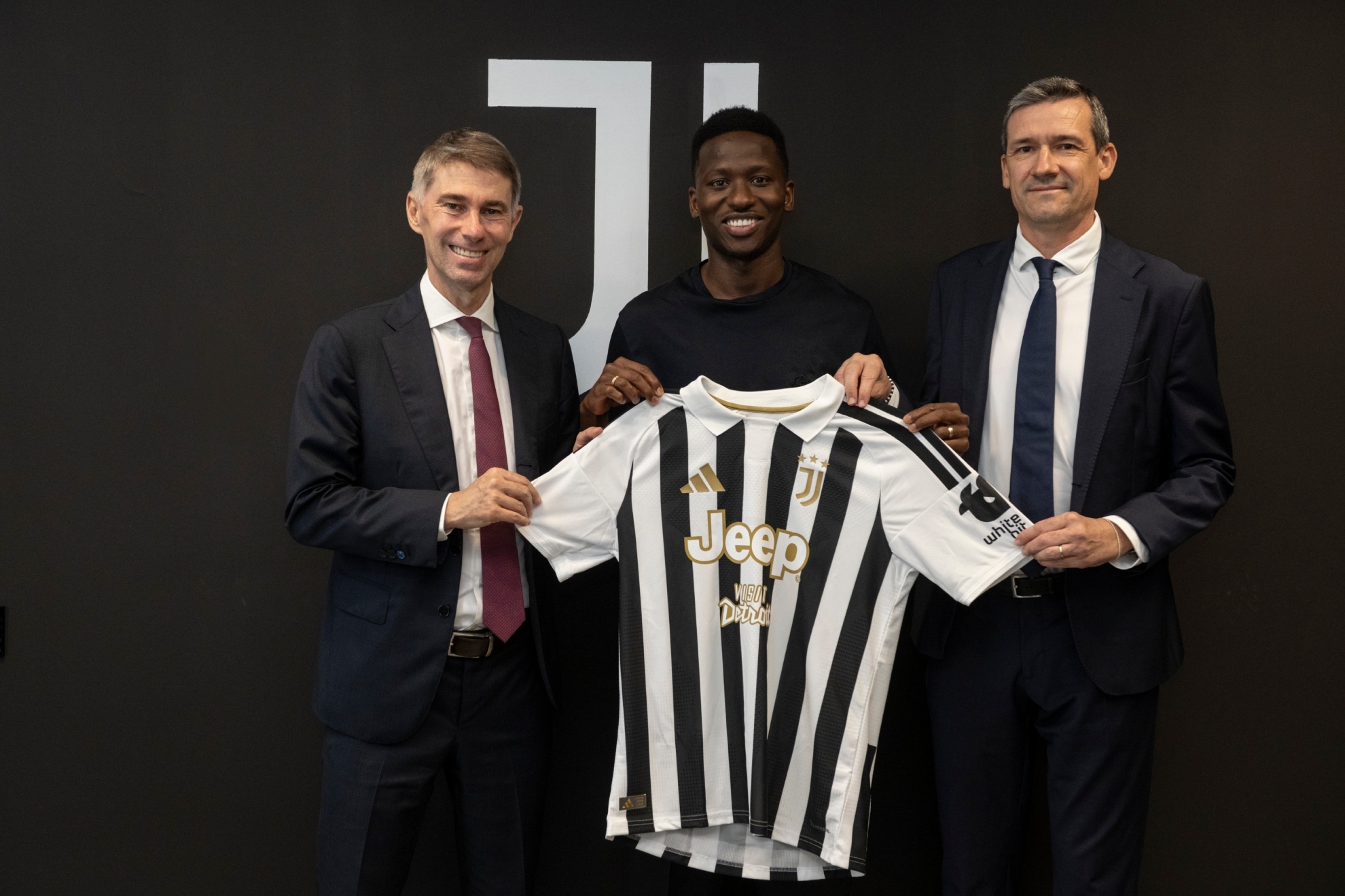 La Juventus se blinda con Pape Matar Sarr
