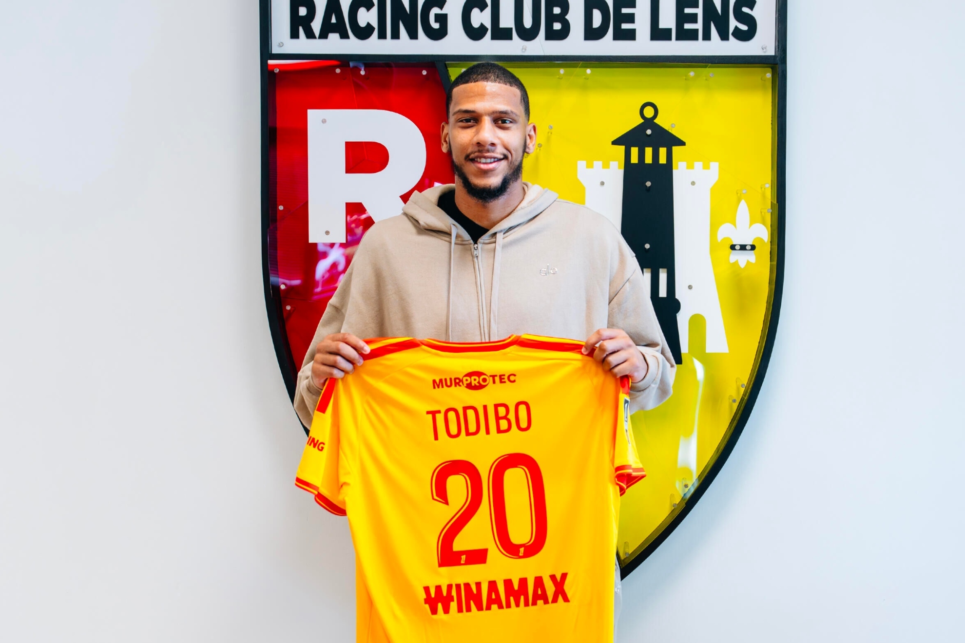 El Lens repatria al exazulgrana Todibo