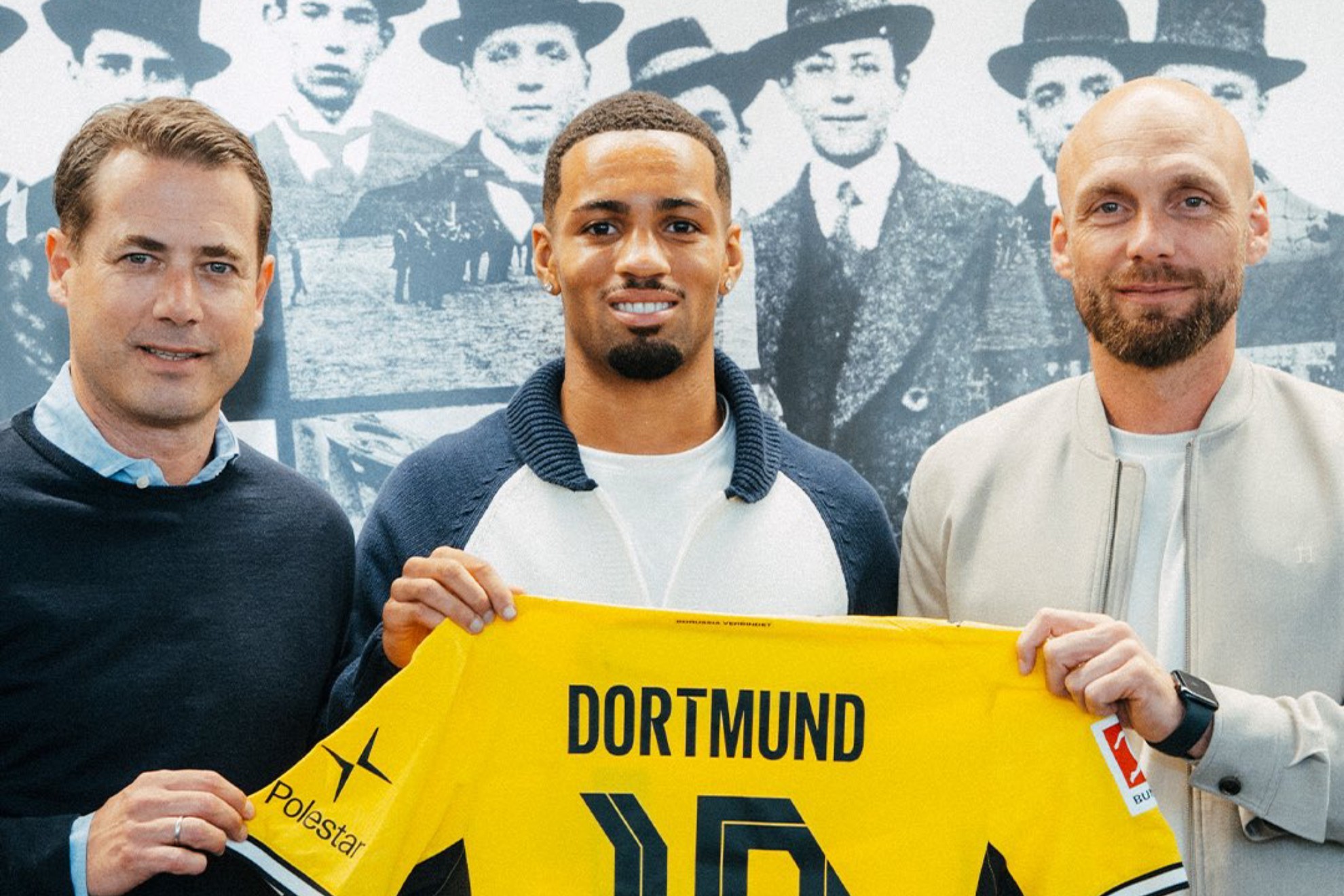 Ethan Nwaneri, otra 'joya' para el Borussia Dortmund