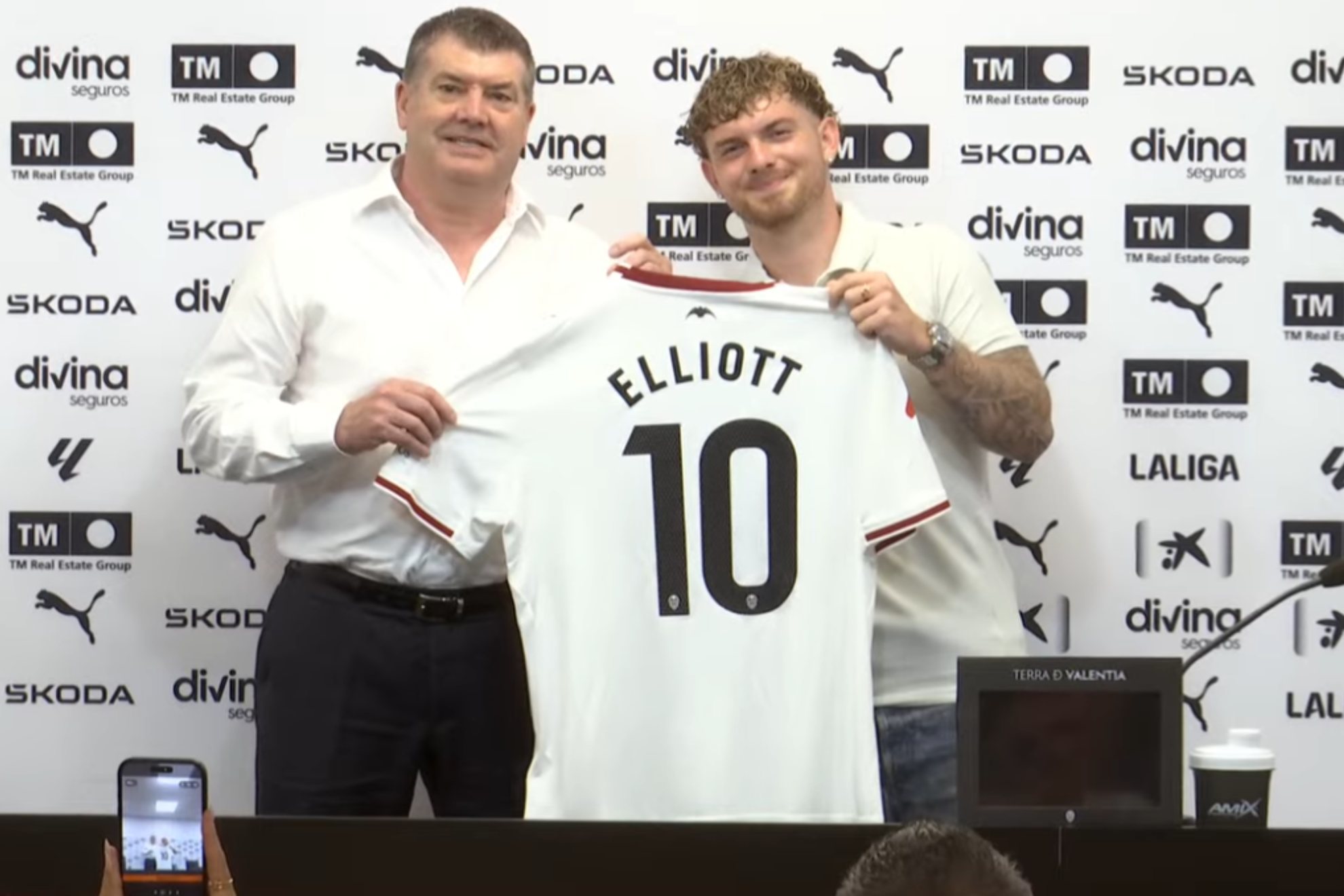 El ambicioso objetivo de Elliott en el Valencia de goles y asistencias: “Espero lograr entre diez y veinte”