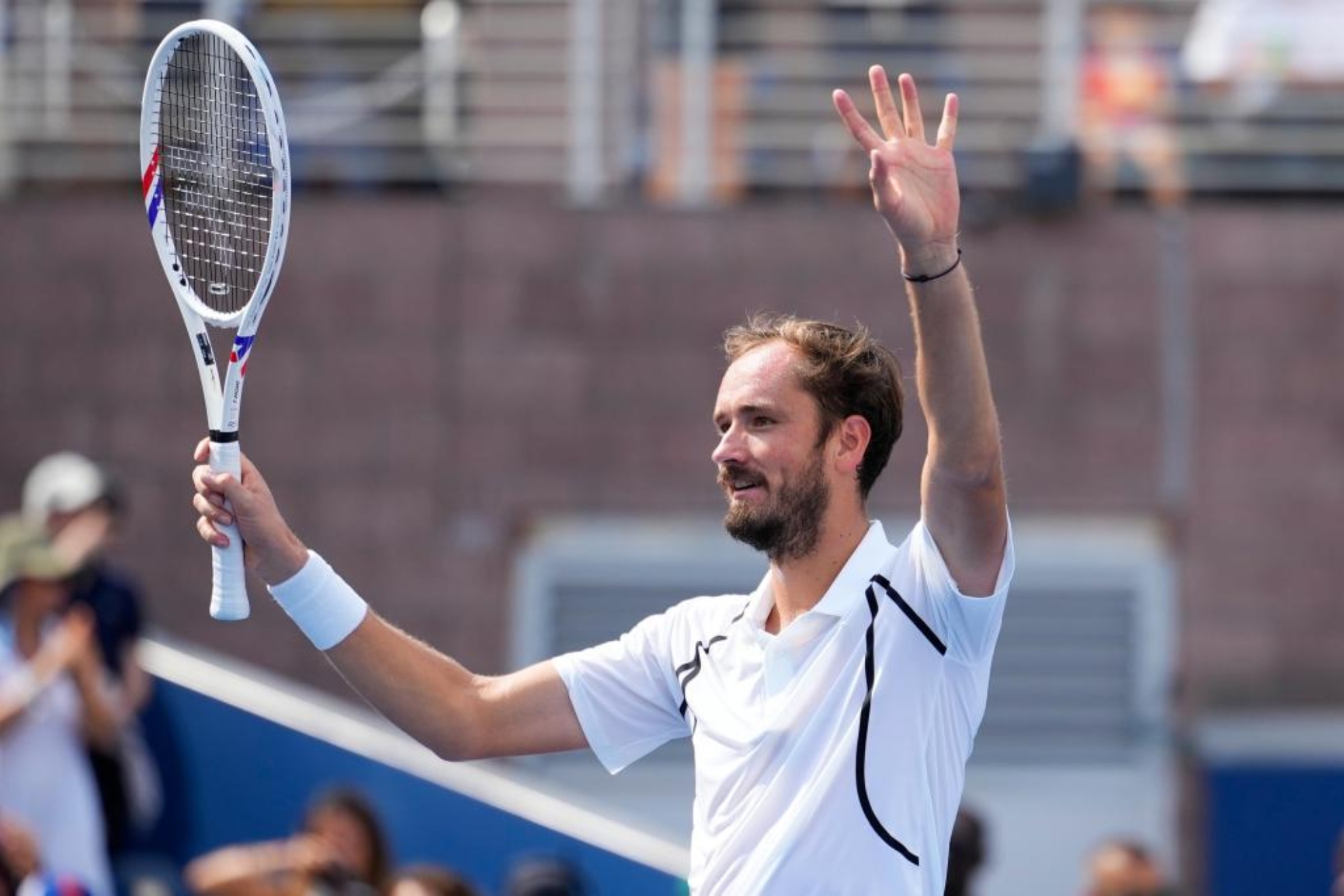 Medvedev, del "Debería dedicarme al pickleball" a estar en octavos del US Open sin ceder sets