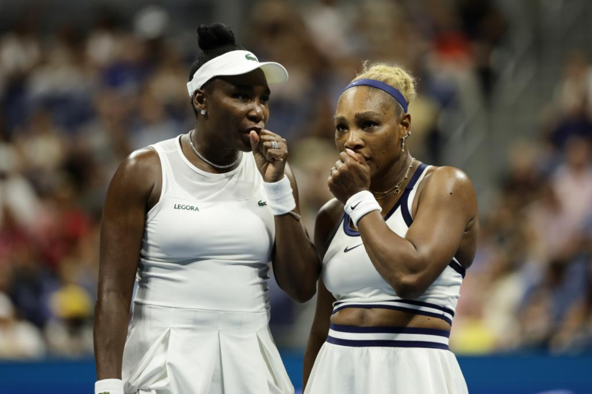 Venus y Serena Williams caen a la primera en su regreso a Nueva York