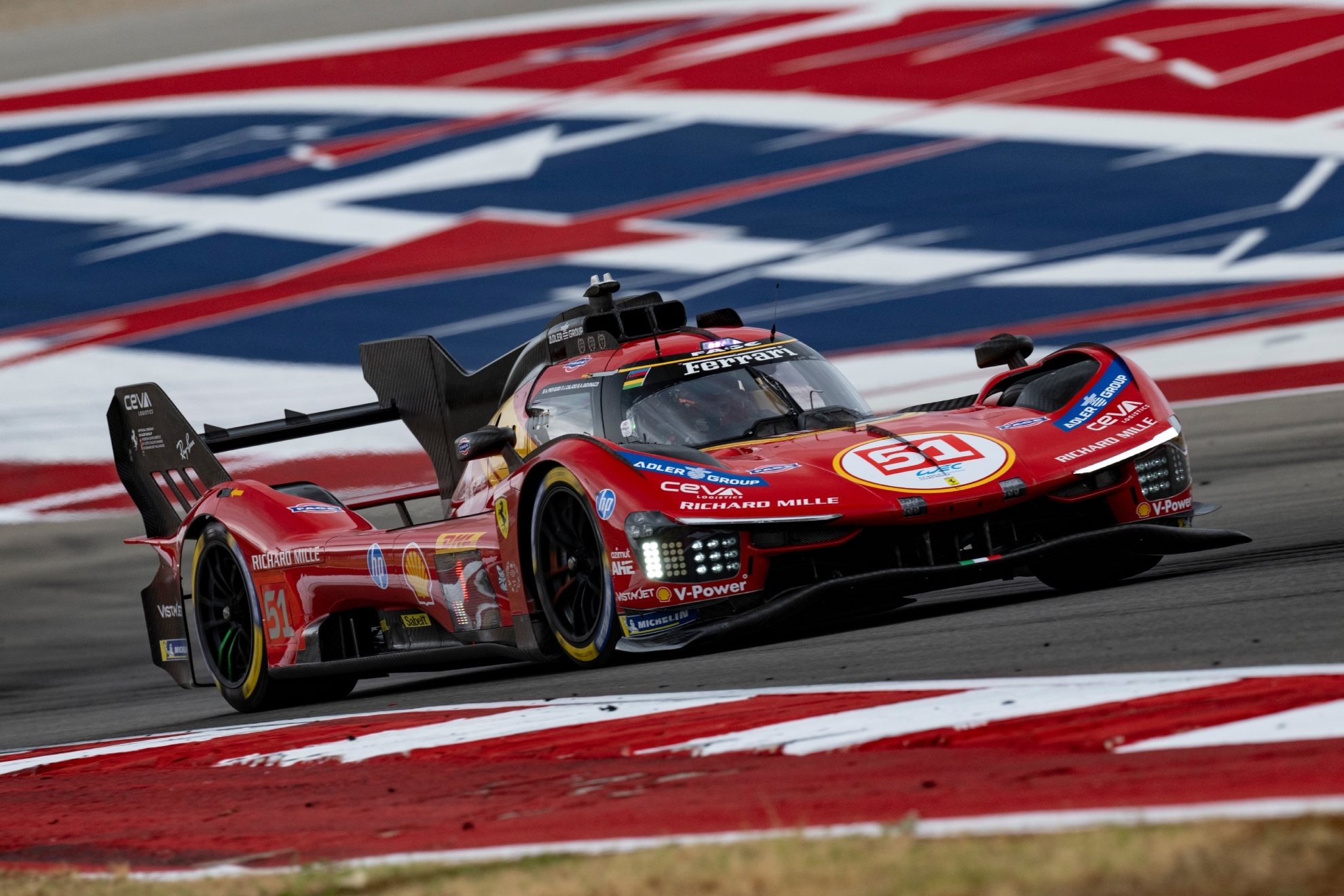 Ferrari renace con la pole en COTA y BMW se hunde y se obliga a remontar