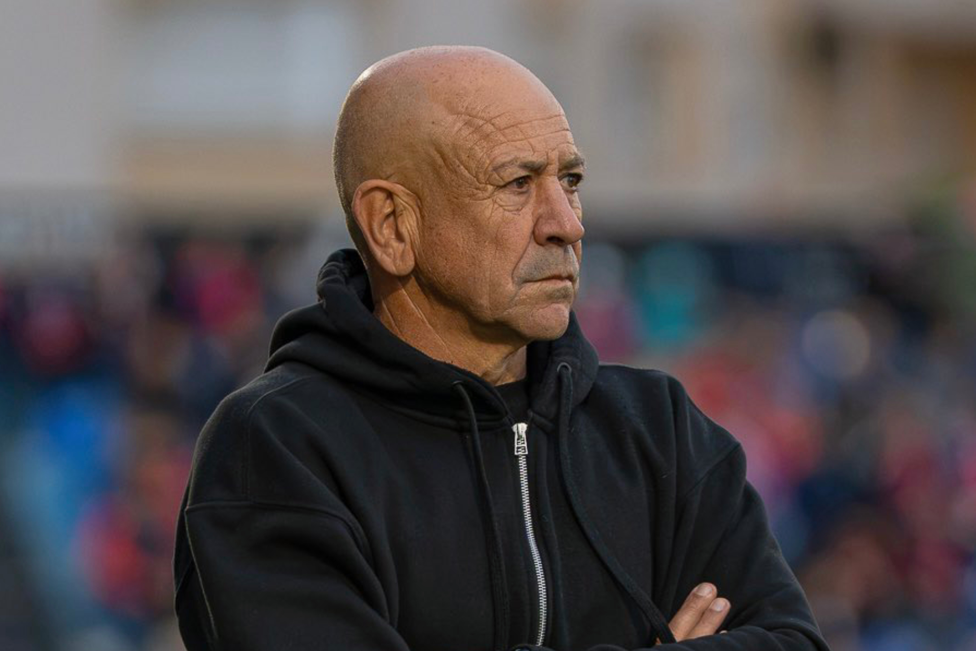 El primero en caer: ¡el Eldense destituye a Claudio Barragán en la cuarta jornada de Liga!