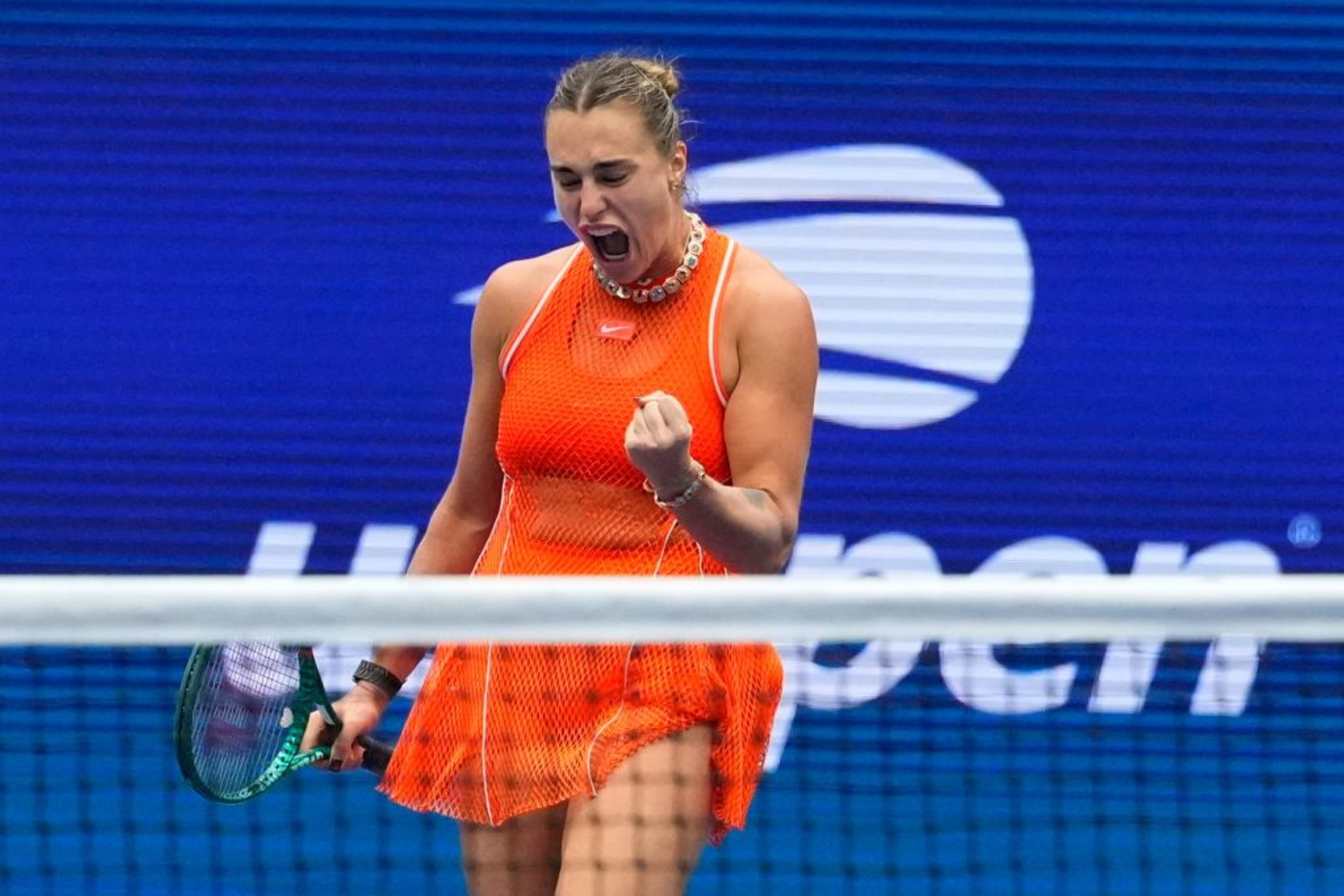 Sabalenka no quiere soltar el número 1 y pasa a cuartos del US Open sin ceder sets