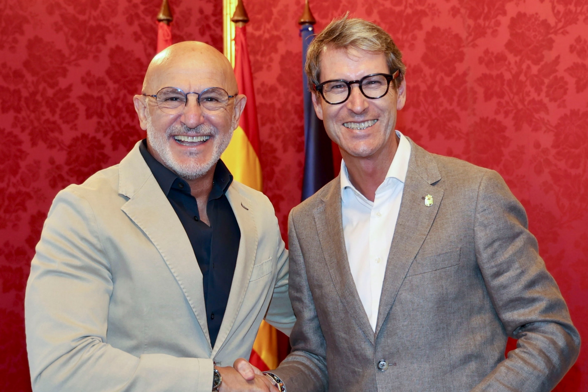 Luis de la Fuente, nombrado Riojano Ilustre y nuevo nombre para el Palacio de los Deportes