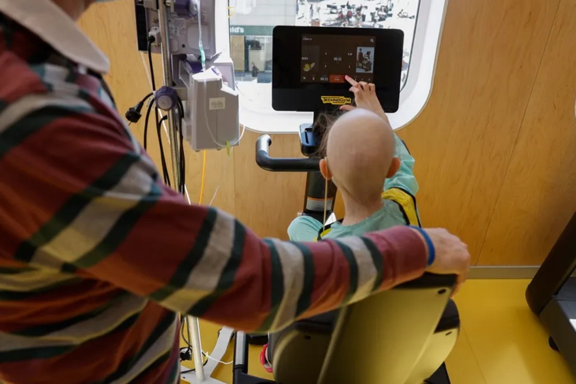 El Hospital Sant Joan de Déu ensaya una nueva estrategia pionera para combatir el tumor cerebral infantil más letal