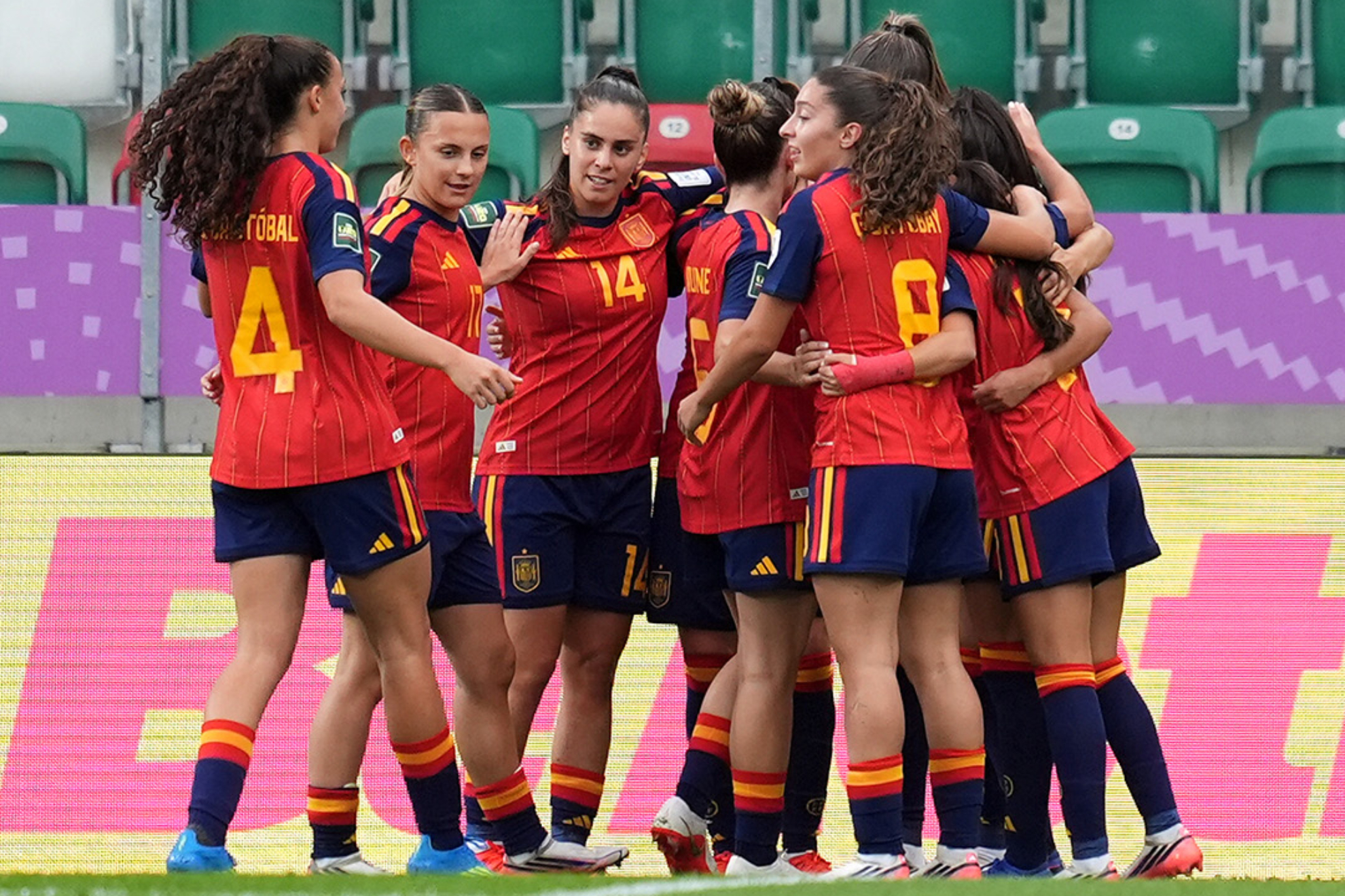 España gana la primera batalla mundialista