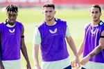 Canales no llegará a tiempo ante el Elche y Terzic no dispondrá de Vivian hasta después de la ventana FIFA