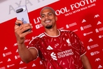 Ronald Araujo, la variante de Iraola para llenar el vacío de Trent