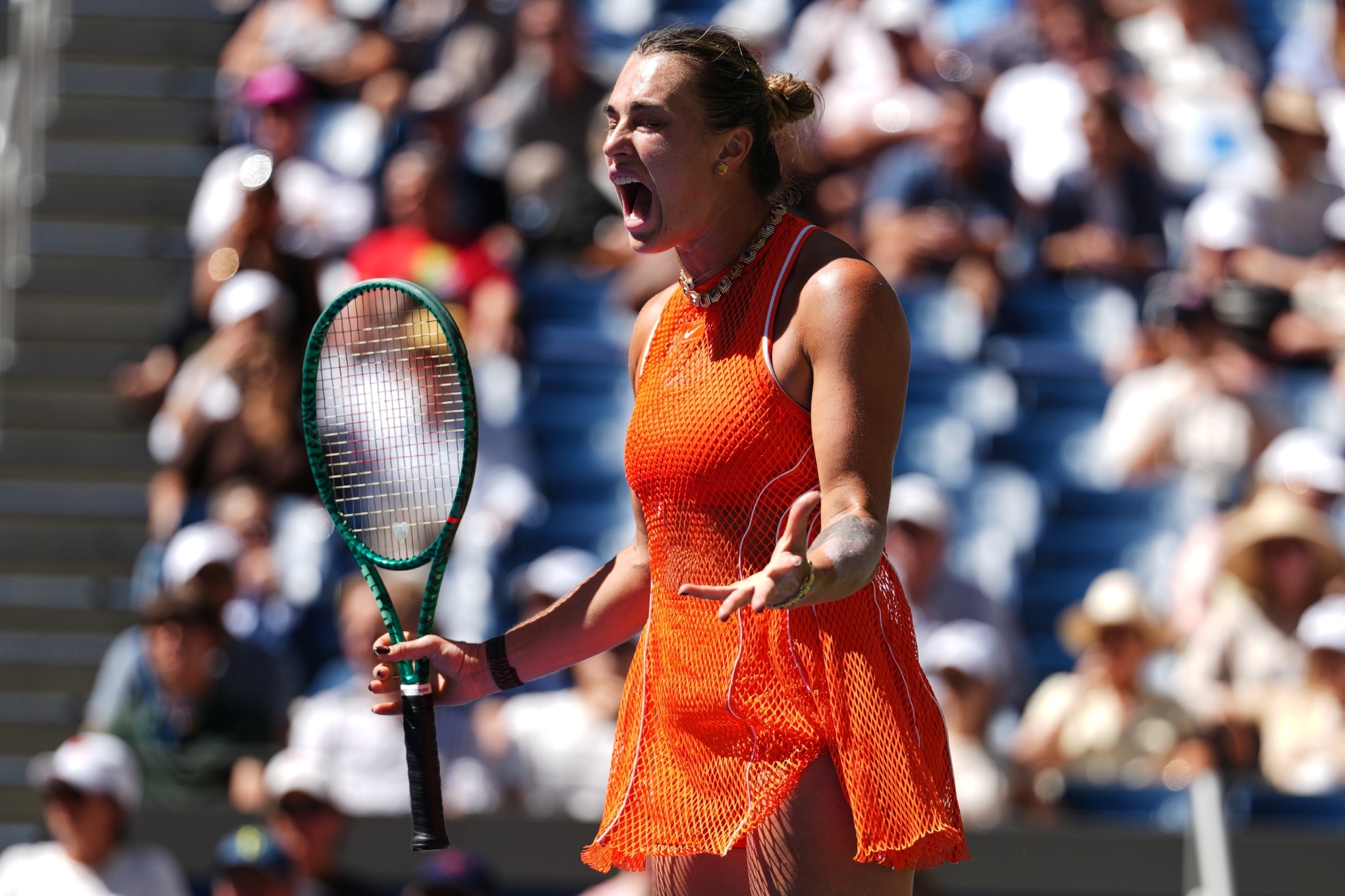 Sabalenka se niega a entregarle el cetro de la WTA a Rybakina y pasa a semifinales del US Open