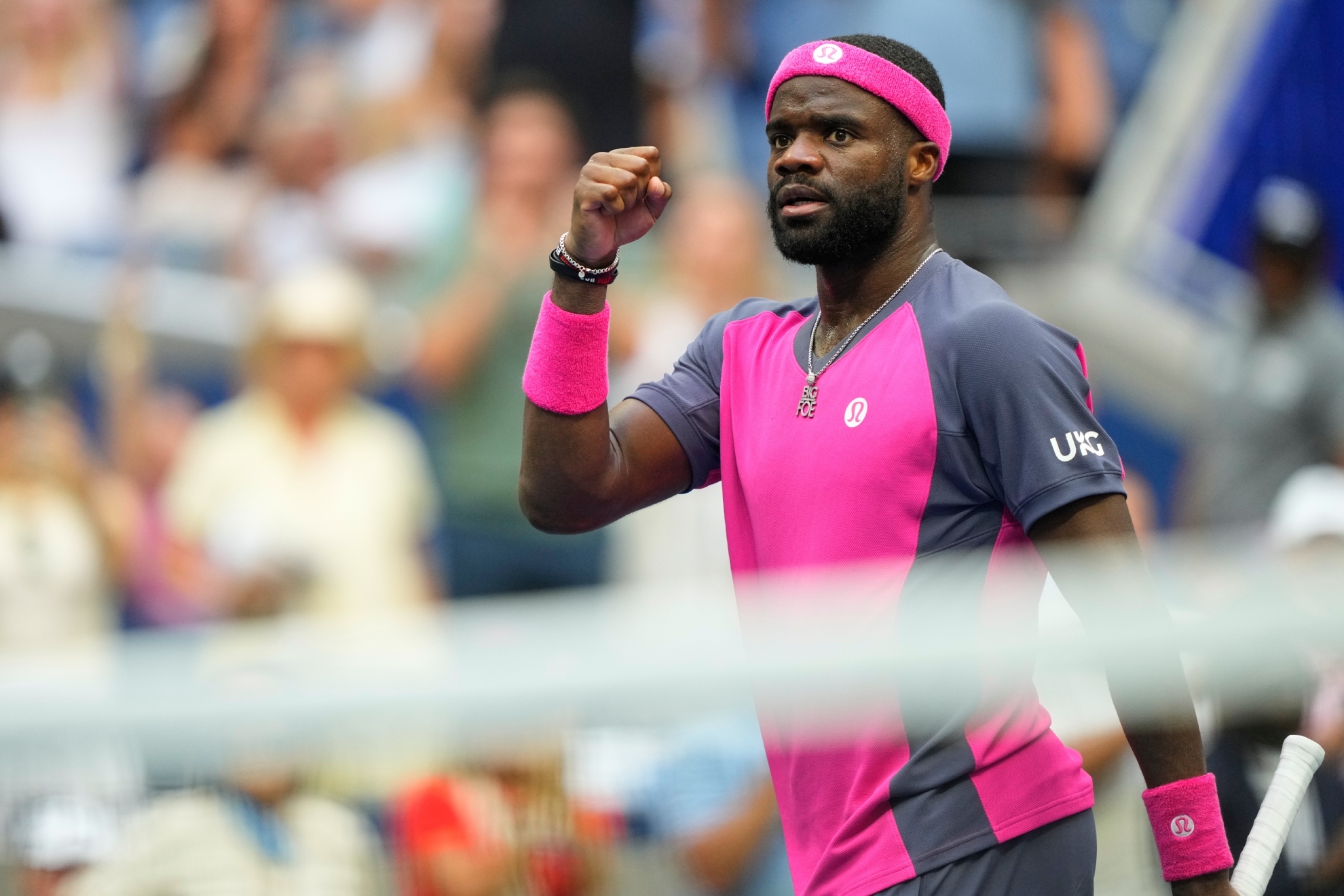 Michelsen cae con Tiafoe con el partido ganado y acabó llorando en sus hombros