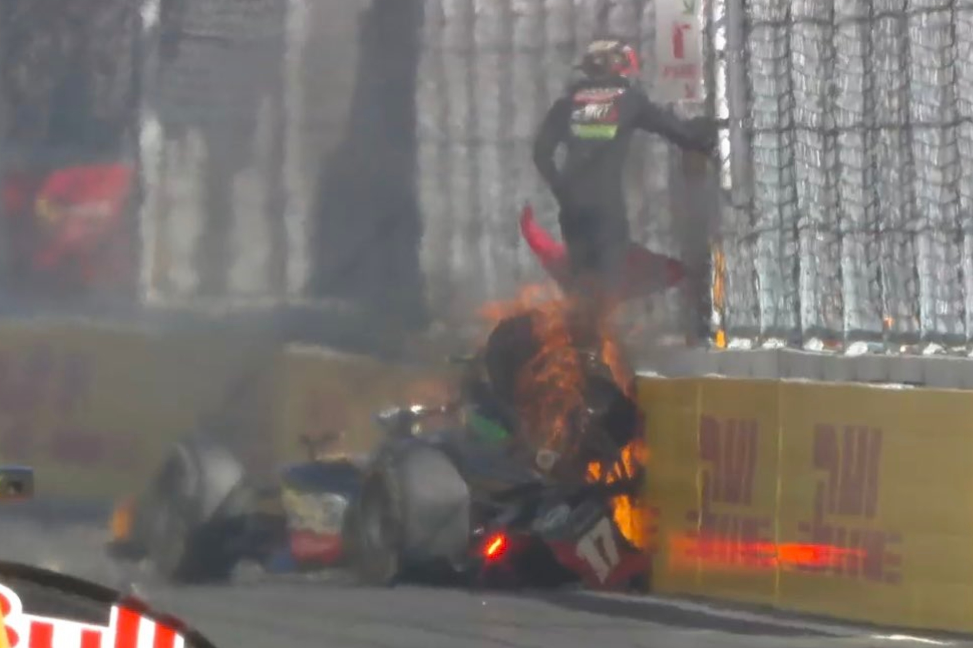 Bienvenidos a Madring: el primer accidente grave del Gran Premio