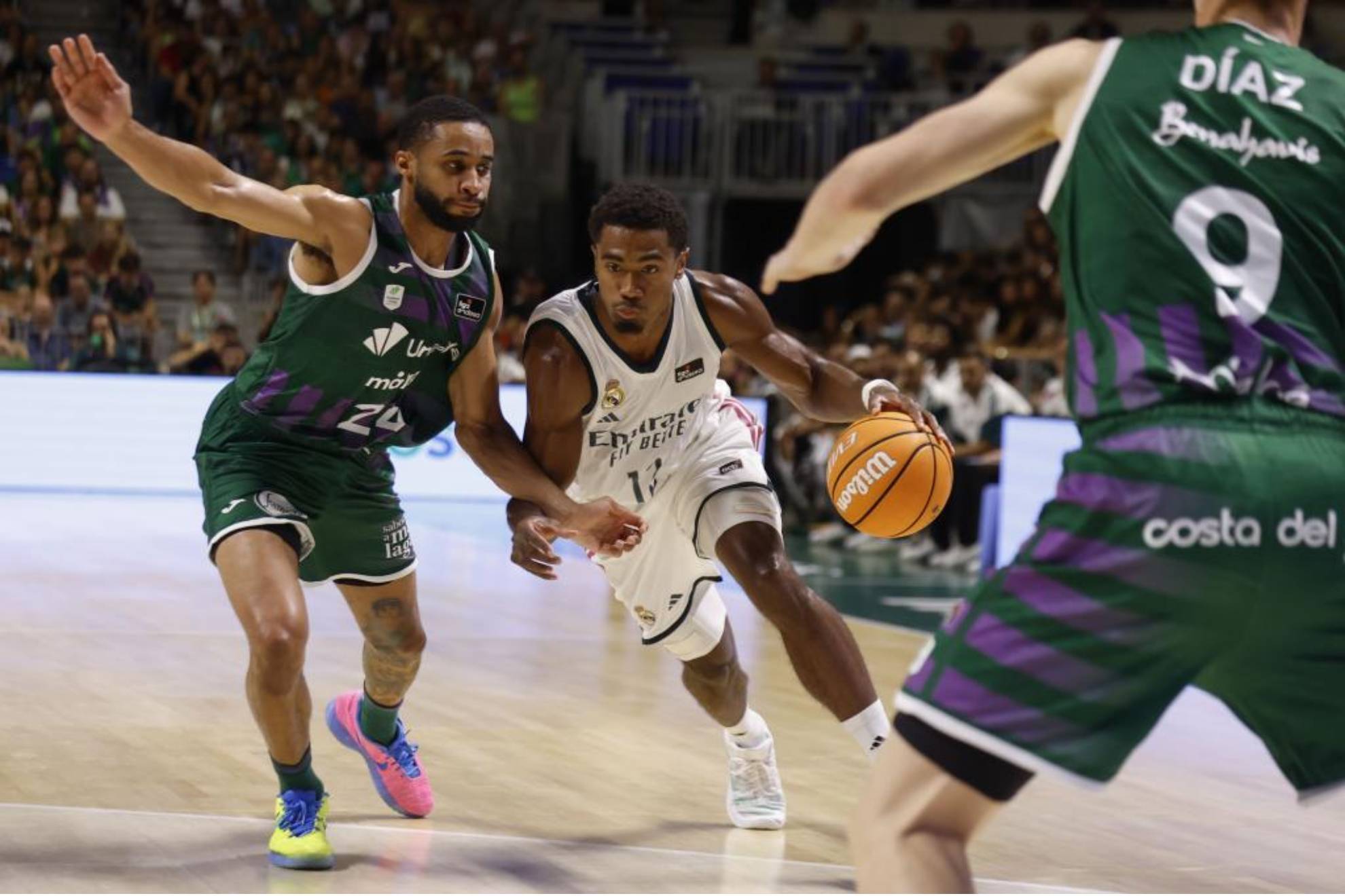 Maledon y Luwawu-Cabarrot lideran la paliza del Real Madrid al Unicaja