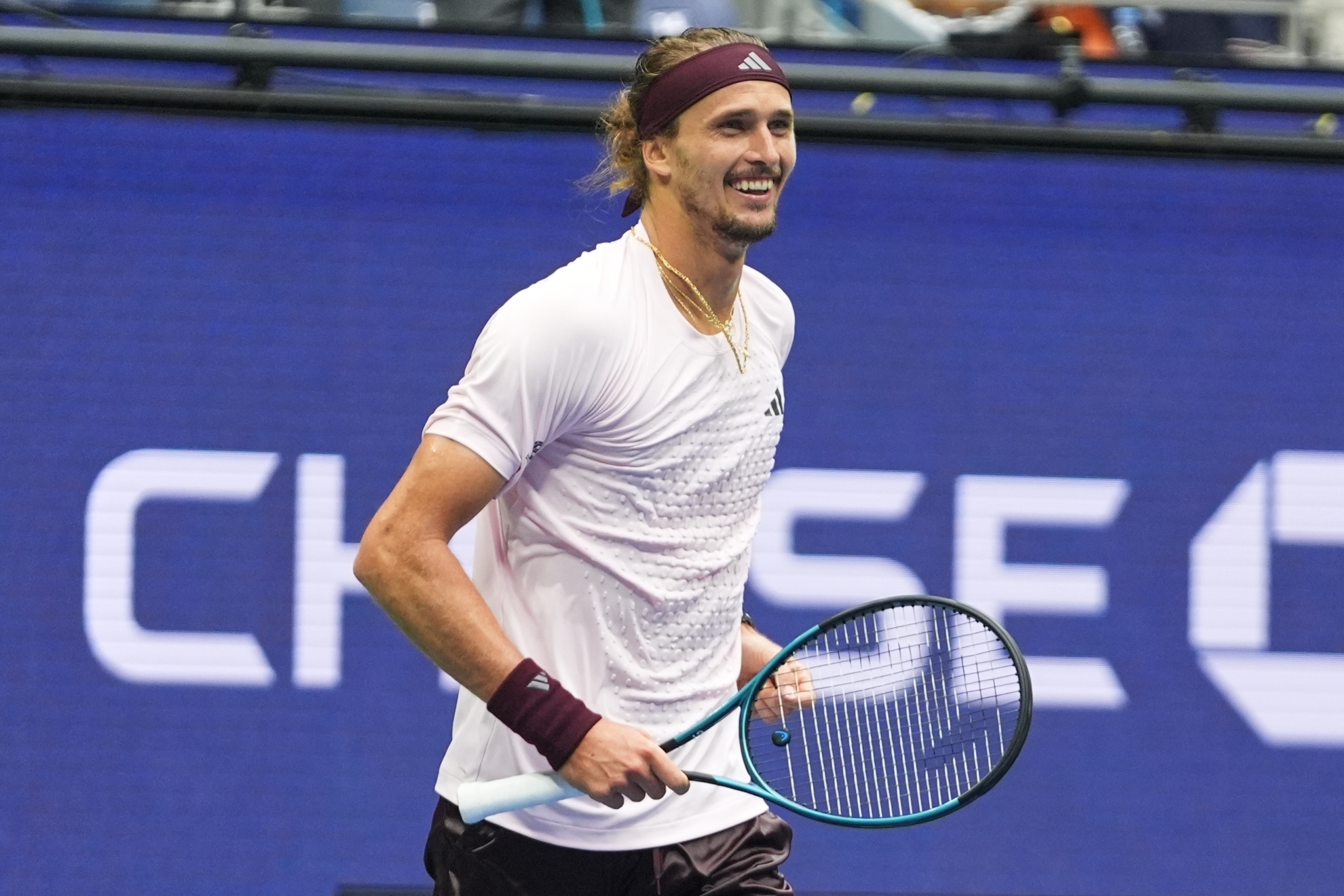 La celebración más surrealista de un Grand Slam: Zverev no se da cuenta de que ha ganado y quiere restar