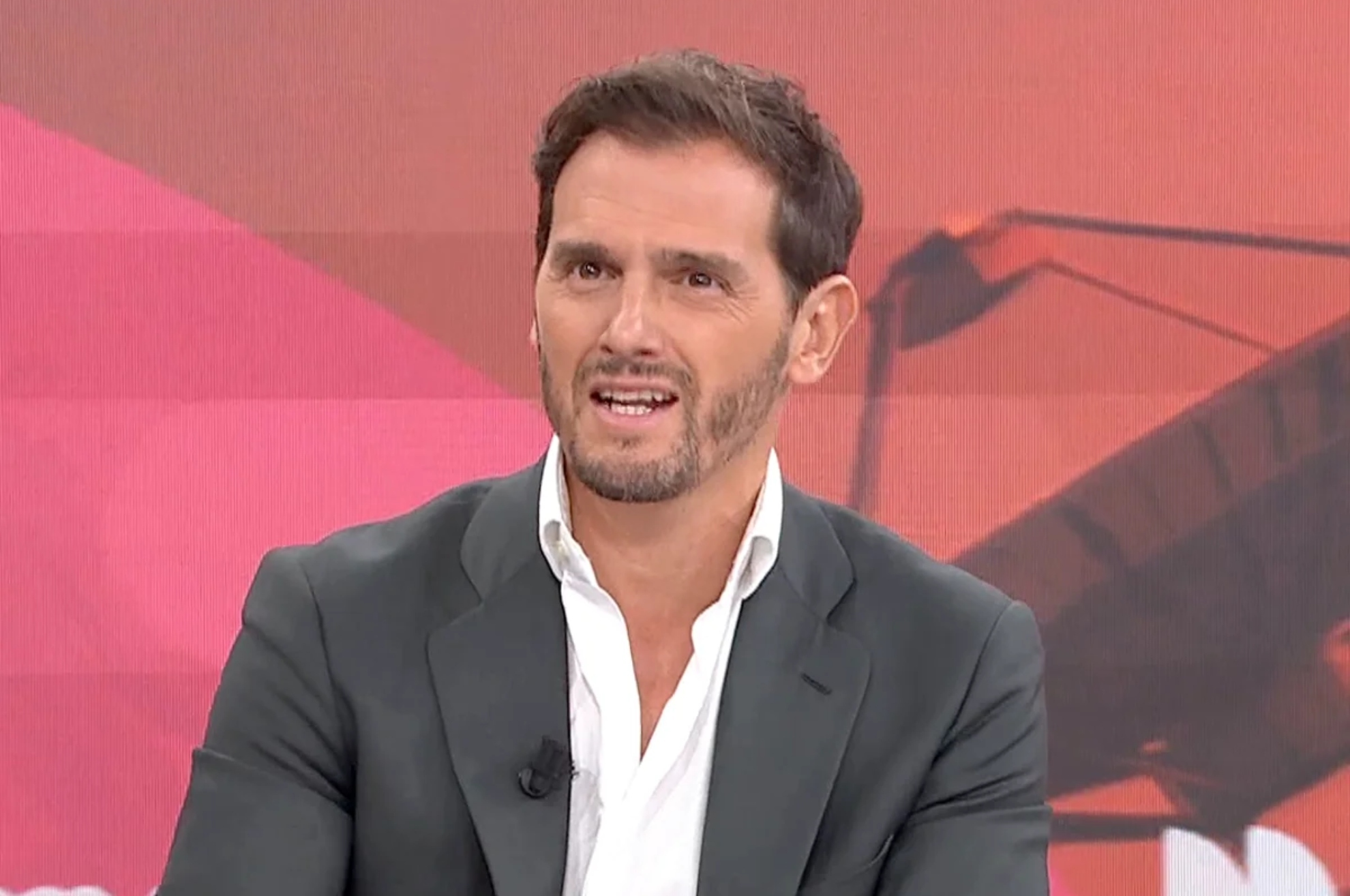 Albert Rivera se indigna con la gestión del Gobierno en Ceuta: "Ignorar el problema es alimentarlo"