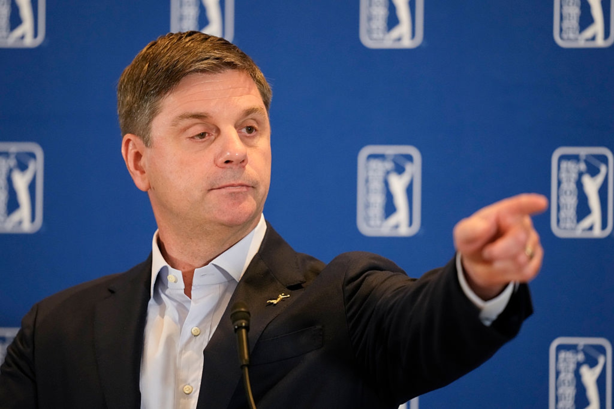 La partida decisiva del futuro del golf mundial se juega en varios tableros