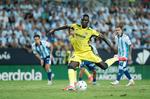 El 'Pichichi' Gueye desatasca el ataque amarillo