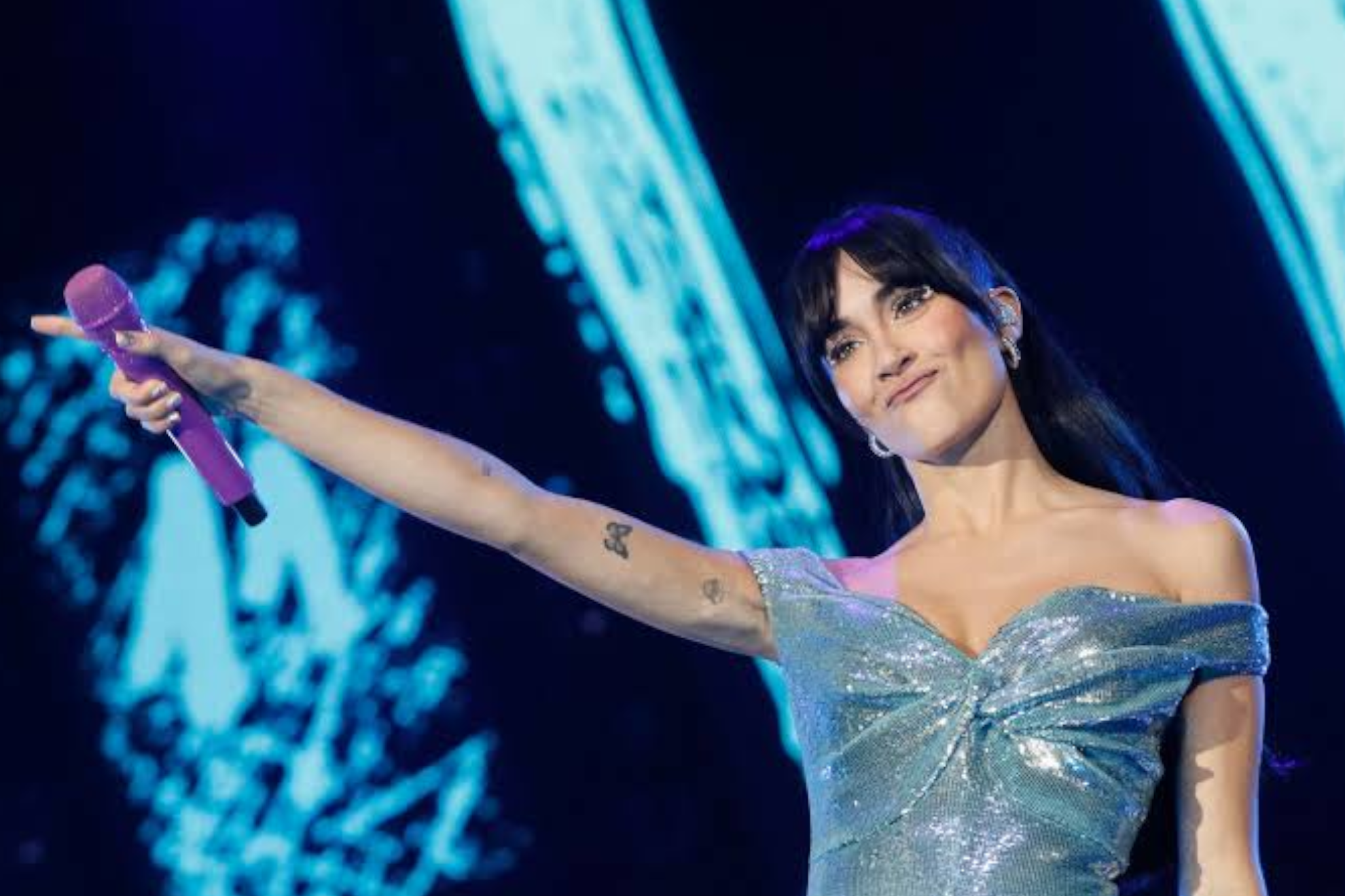 Un fan se encuentra el cuadro que le había regalado a Aitana en la basura