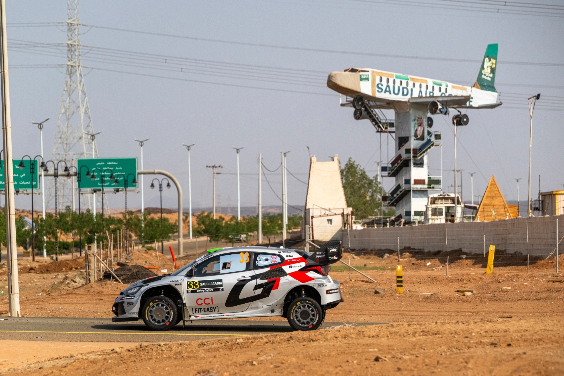 El WRC cancela su 'final' de Arabia por la Guerra y finalizará en Cerdeña