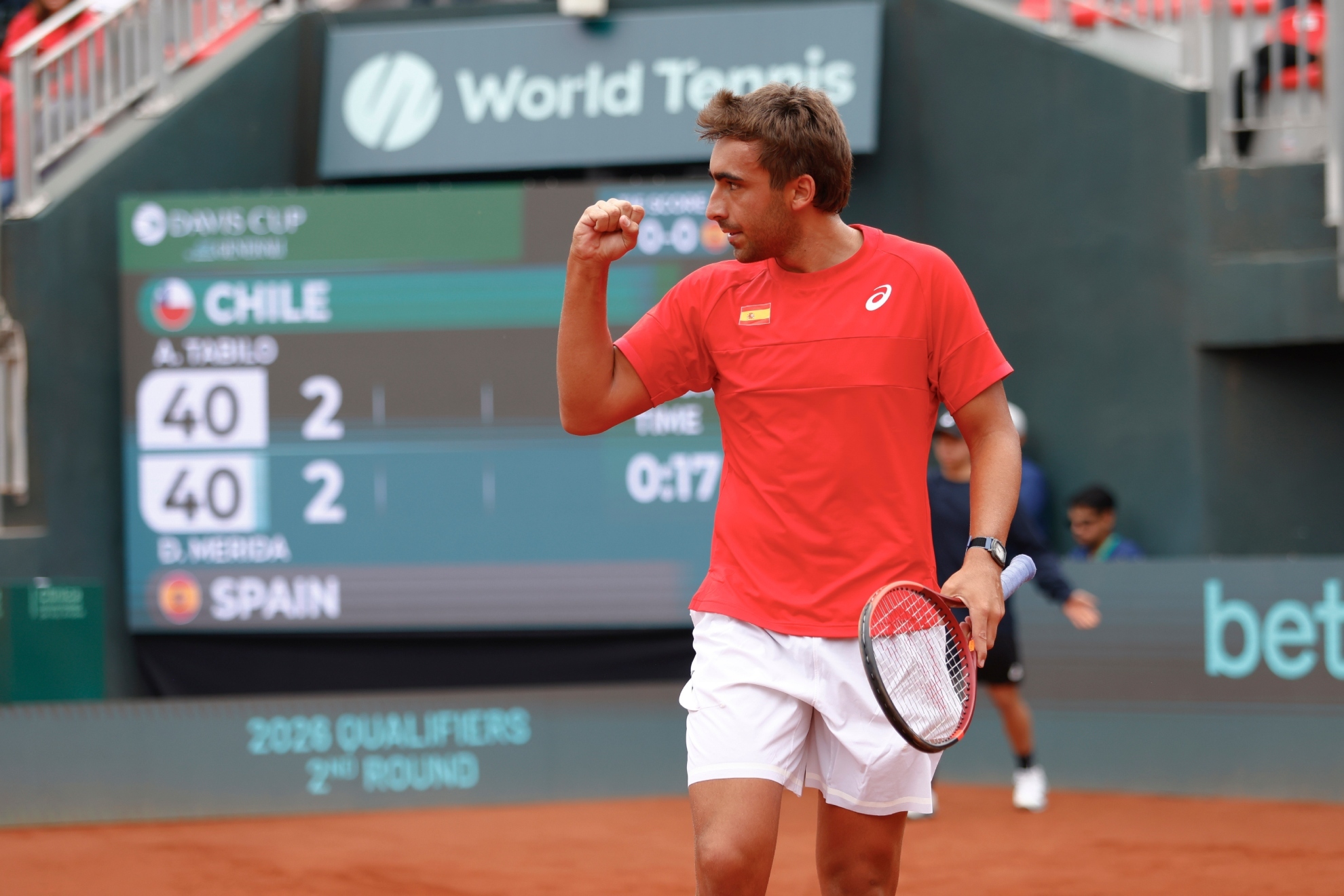 Mérida ha nacido para jugar la Copa Davis y da el primer punto ante Tabilo