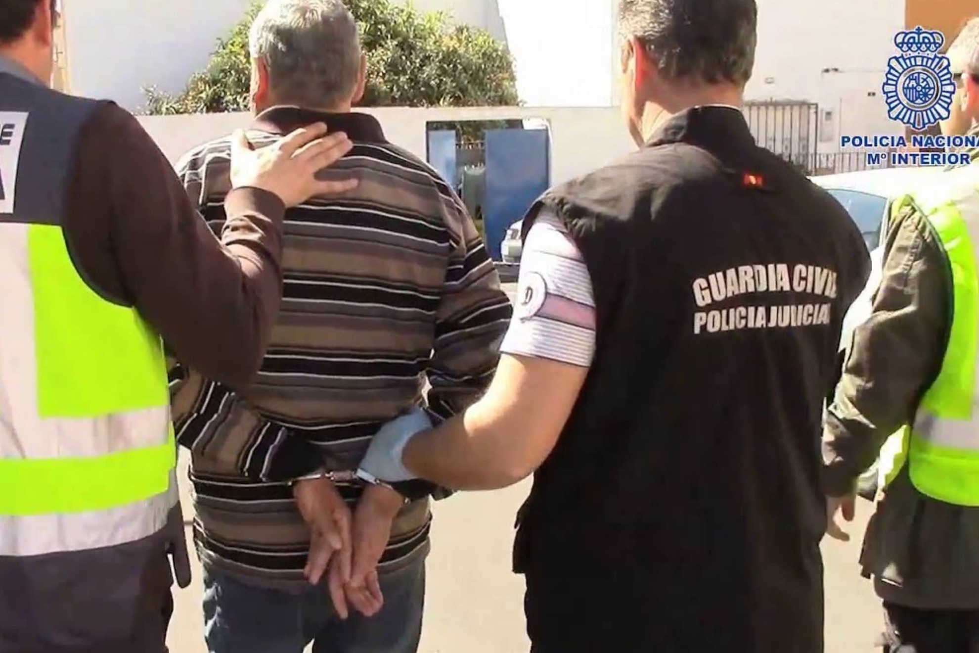 ¡Secuestro de película en la AP-7!: falsos policías sacan por la fuerza a un hombre tras un choque y se lo llevan