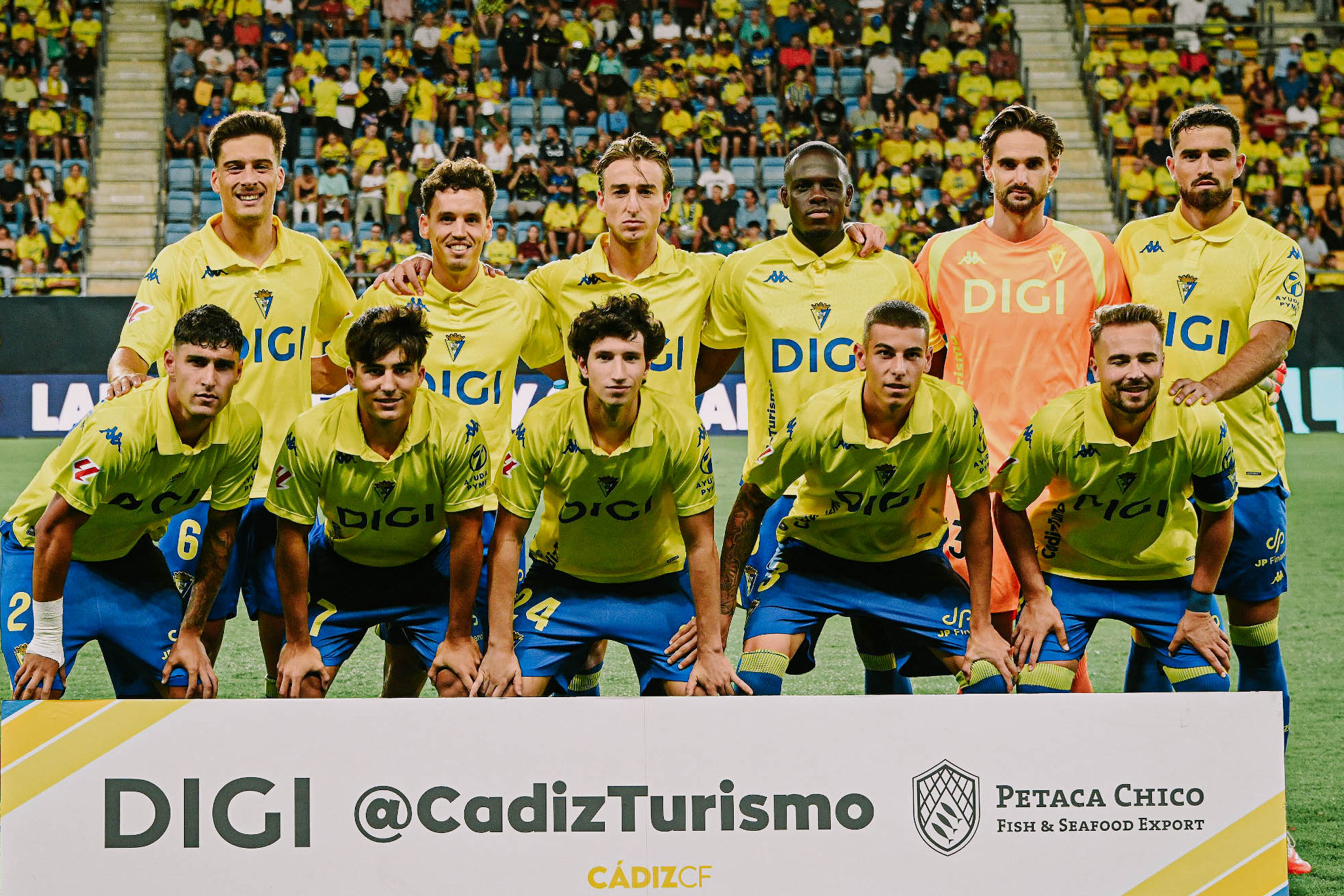 El Cádiz cambia la ilusión por la preocupación en sólo un año