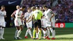 "¿Qué diferencia hay entre lo que hace el Real Madrid con su televisión, lo que hace Laporta, lo que el Atlético con los tweets o la radio del Sevilla?