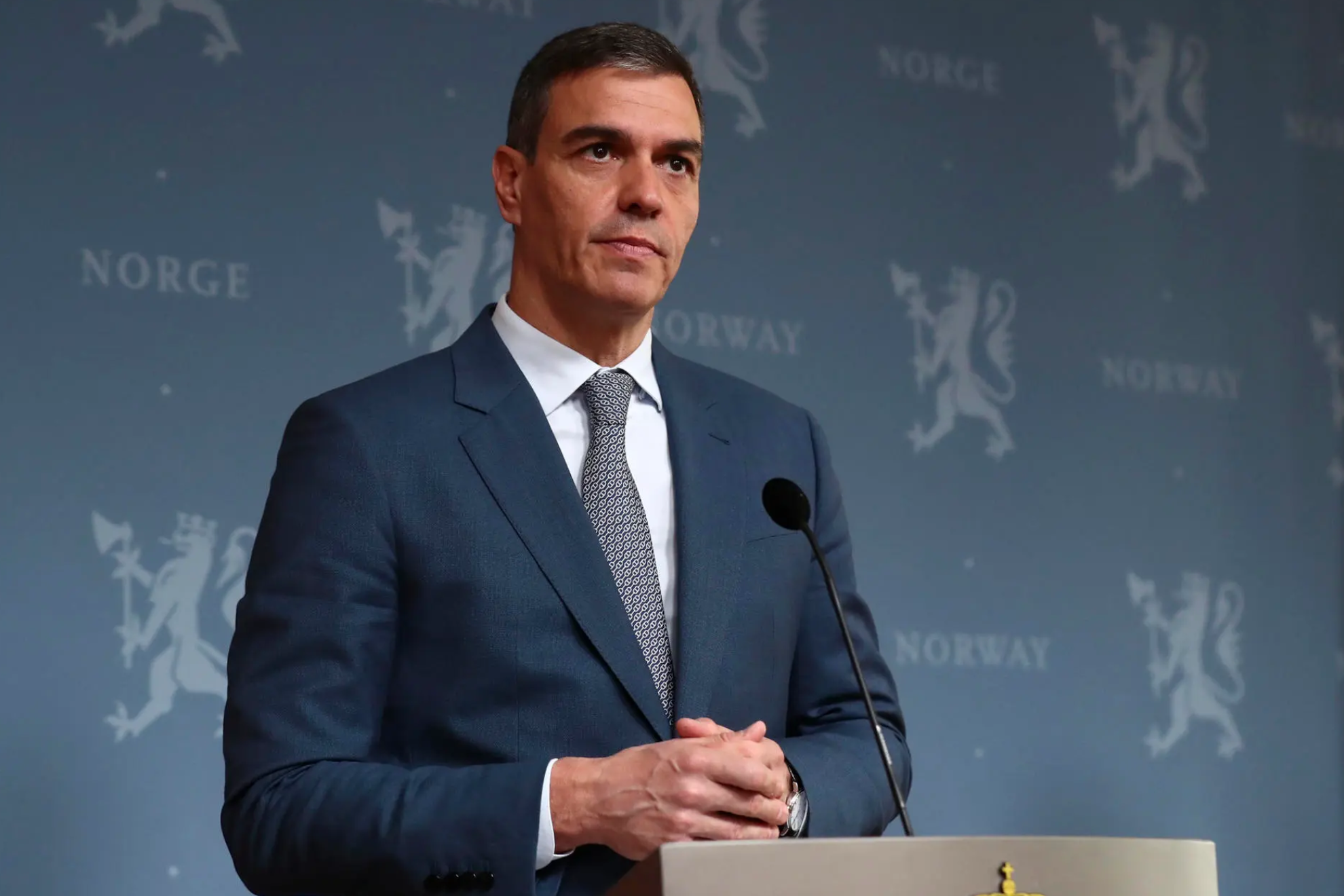 Sánchez pide poner el foco en el "acceso" a la vivienda y "privilegiar" su uso residencial