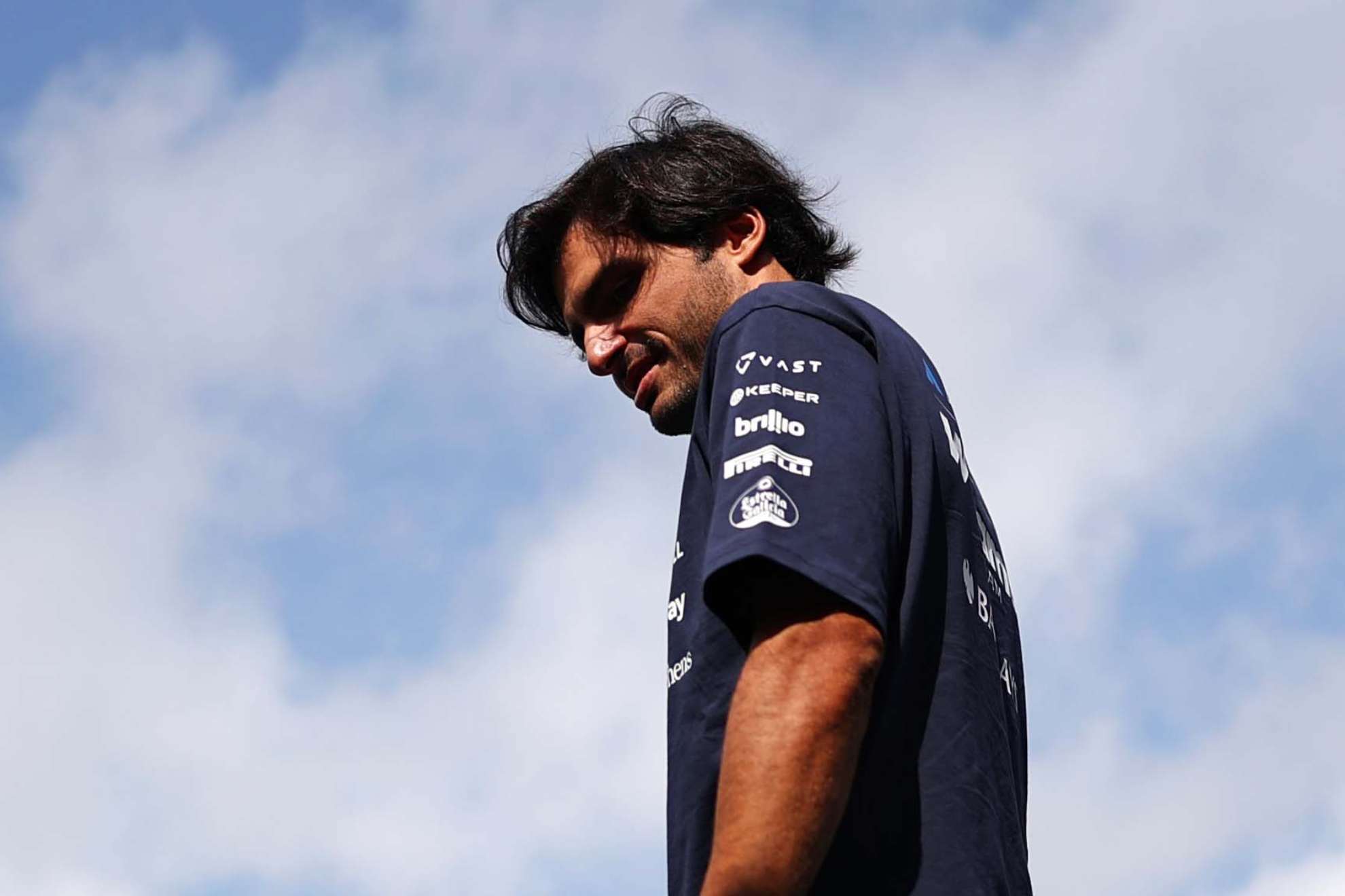 Sainz: "El coche se nota más rápido... pero venimos de tan atrás"