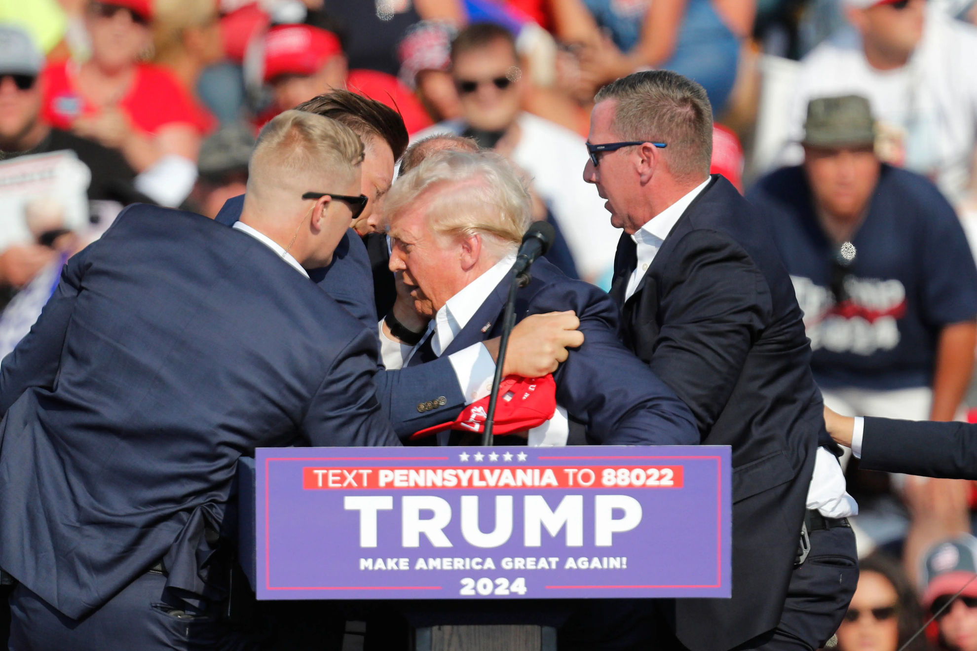 El atentado contra Trump en 2024 vuelve a dejar una víctima: muere uno de los heridos en el tiroteo