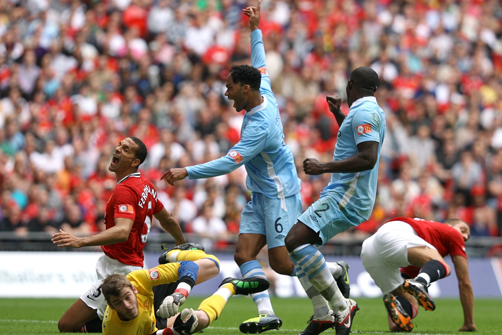 El Manchester United reclama sus títulos: "¿Cuántas Premier tengo ahora?"