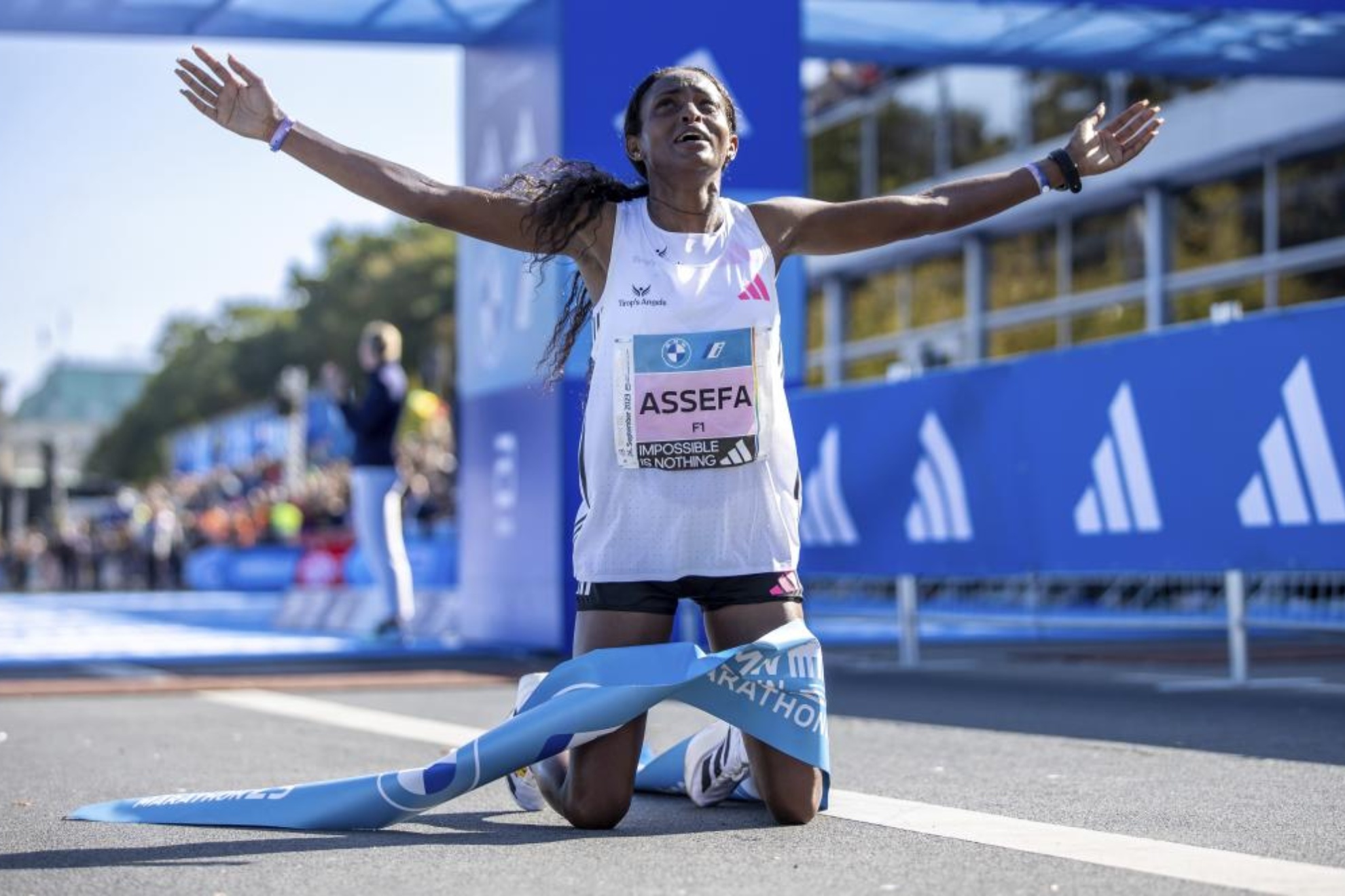 Assefa vuelve al maratón de Berlín para asaltar un récord mundial bajo 'sospecha'