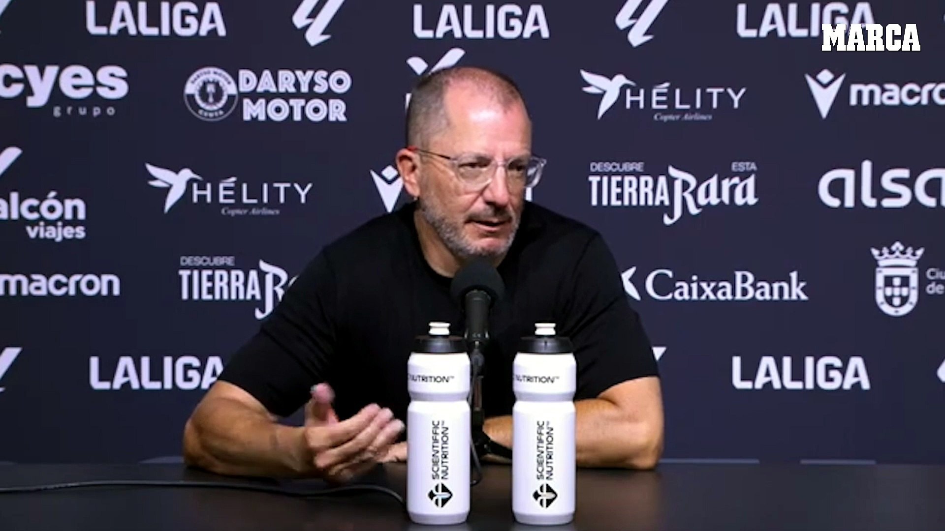 "El Ceuta sí puede jugar aquí y la sub 20 no? La broma se cuenta sola"
