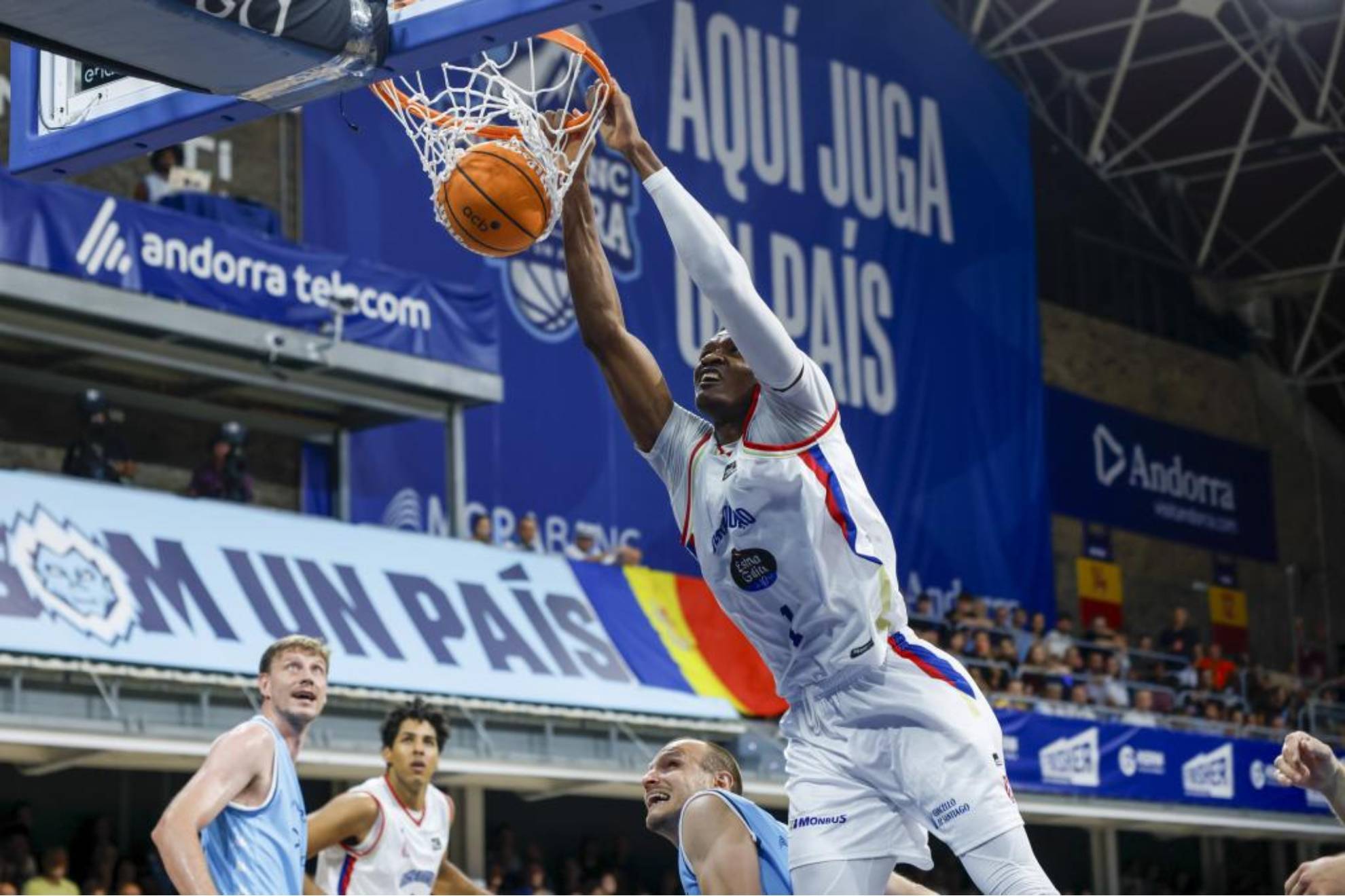 El Monbus Obradoiro culmina su remontada ante el MoraBanc Andorra