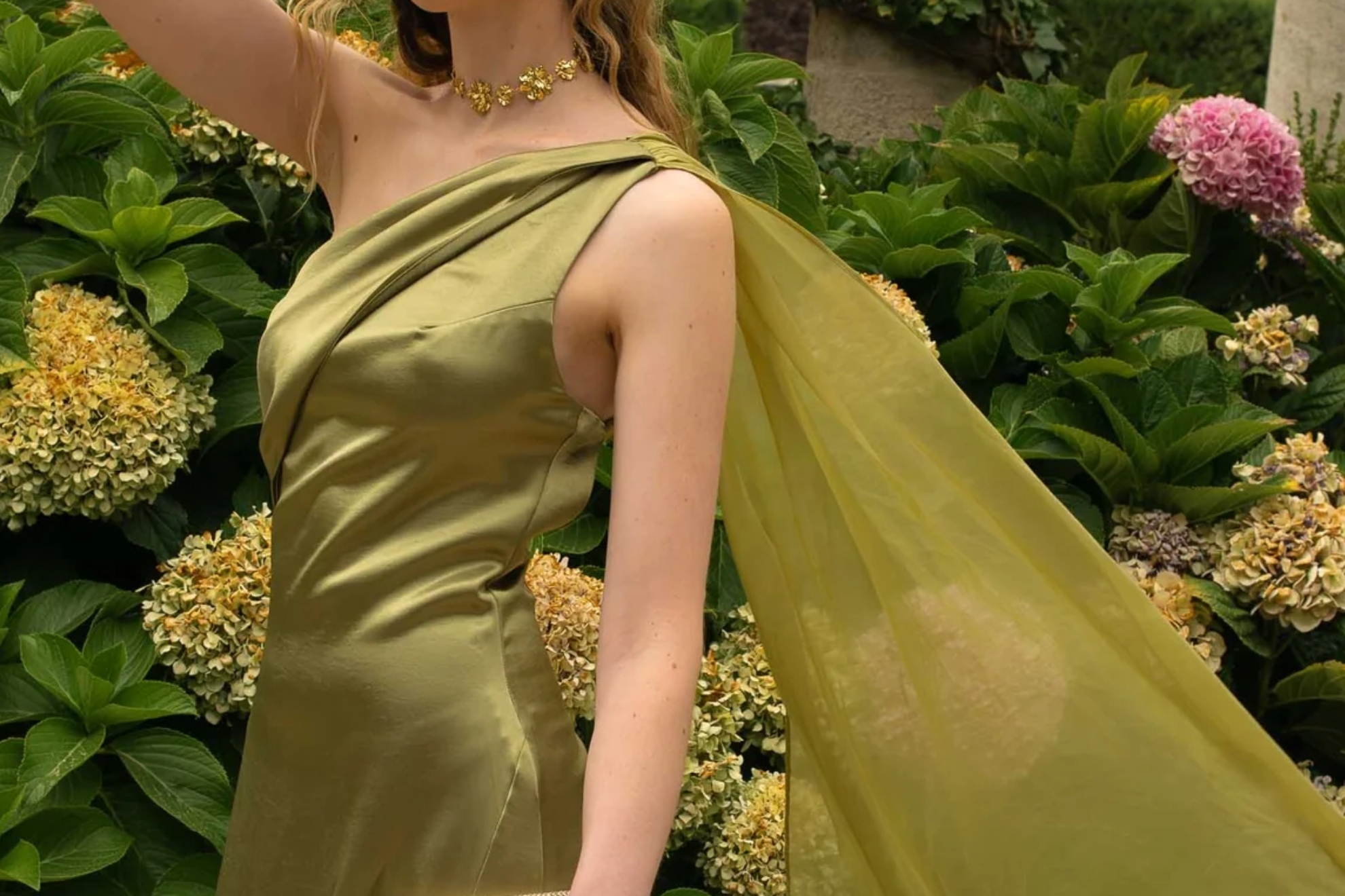 El verde oliva, el color tendencia de este otoño: ¿Por qué hay esta moda de asignar un color a cada temporada?