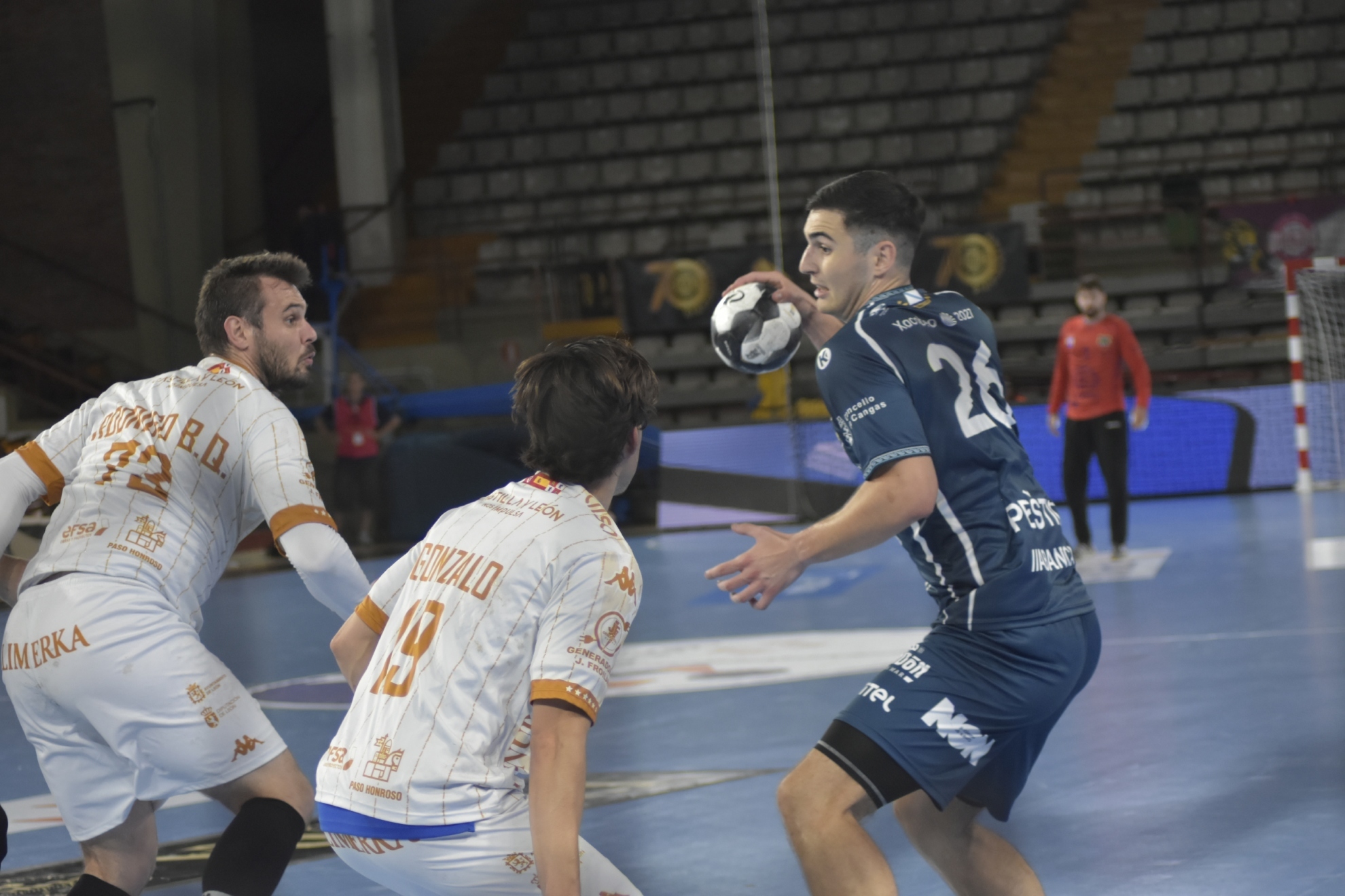 Bidasoa, Granollers y Valladolid lideran la ASOBAL con tres victorias