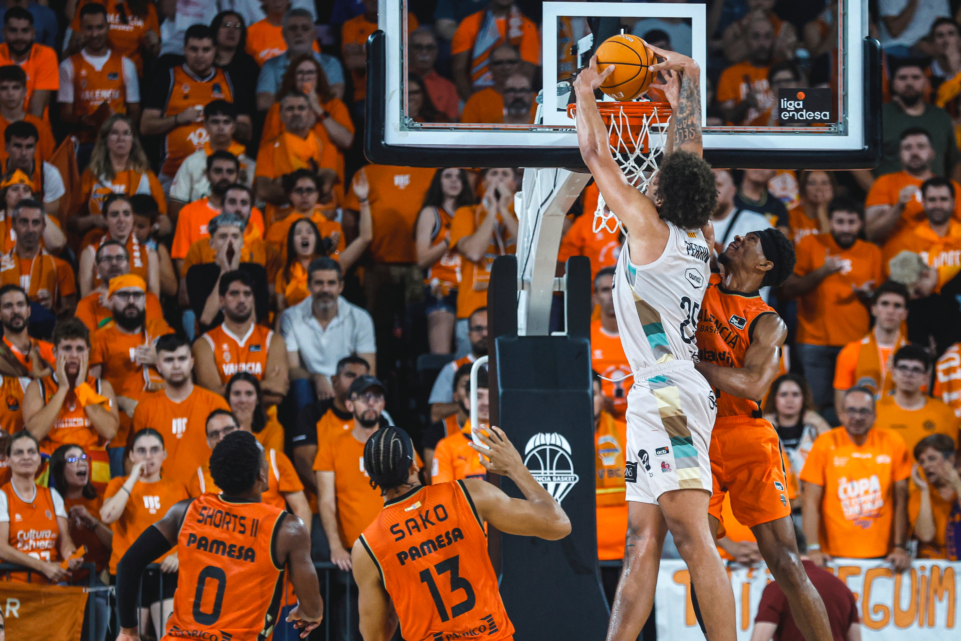 Lo nunca visto en la ACB: ¡La jornada inaugural más anotadora de la historia!