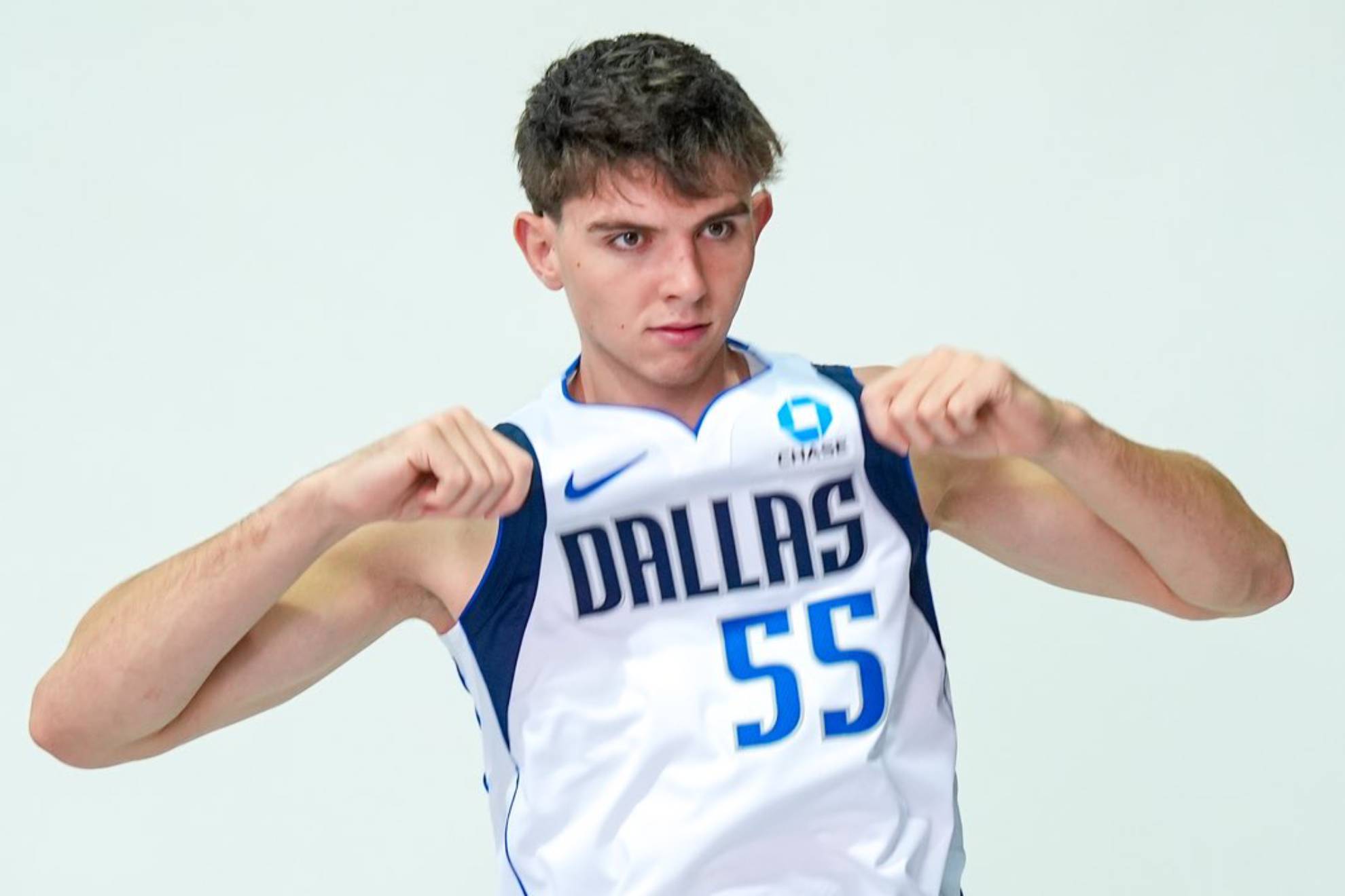 De Larrea ya tiene padrino en Dallas: "Vamos con él, queremos que triunfe"
