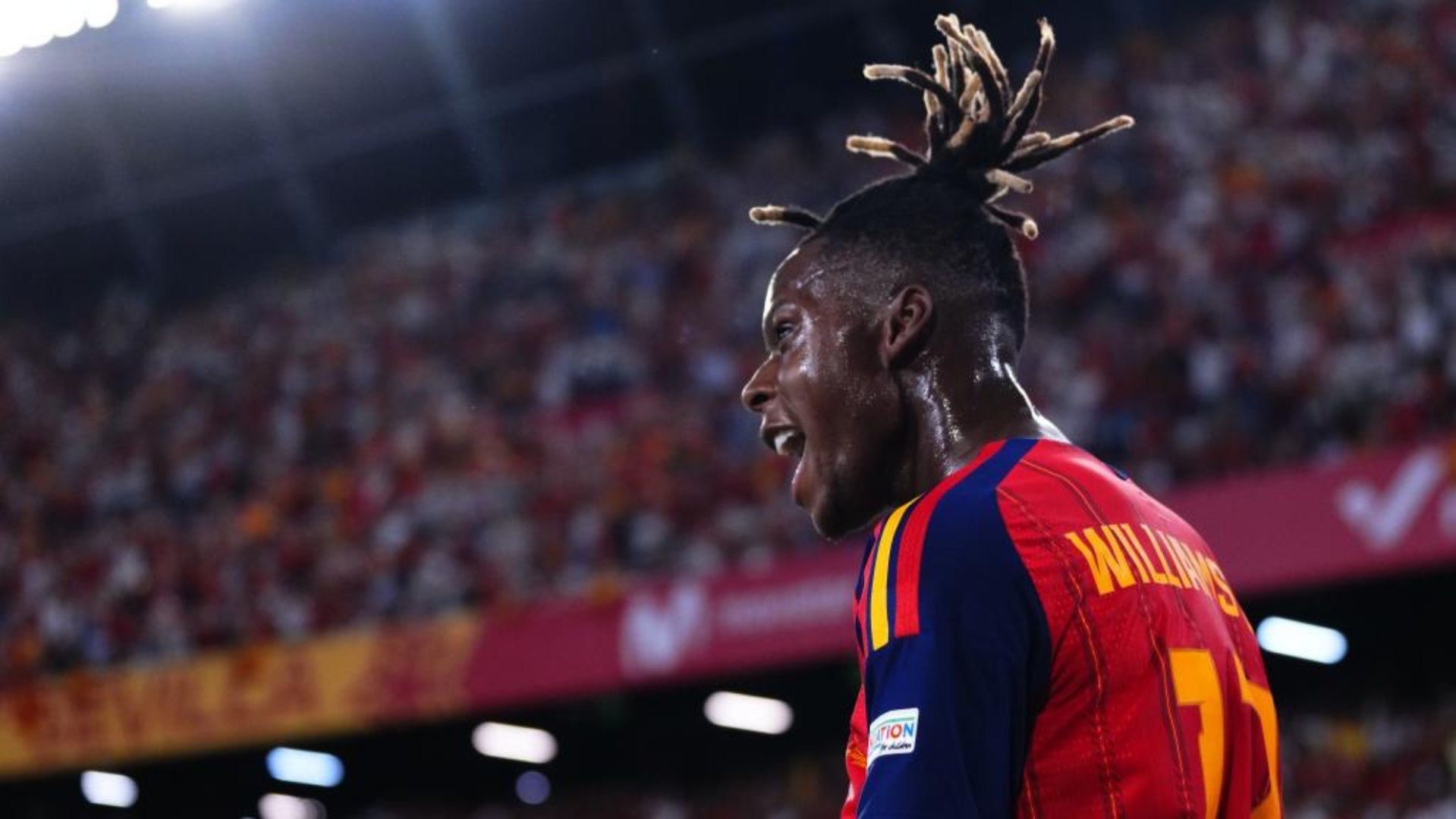 Nico Williams, baja con la Selección