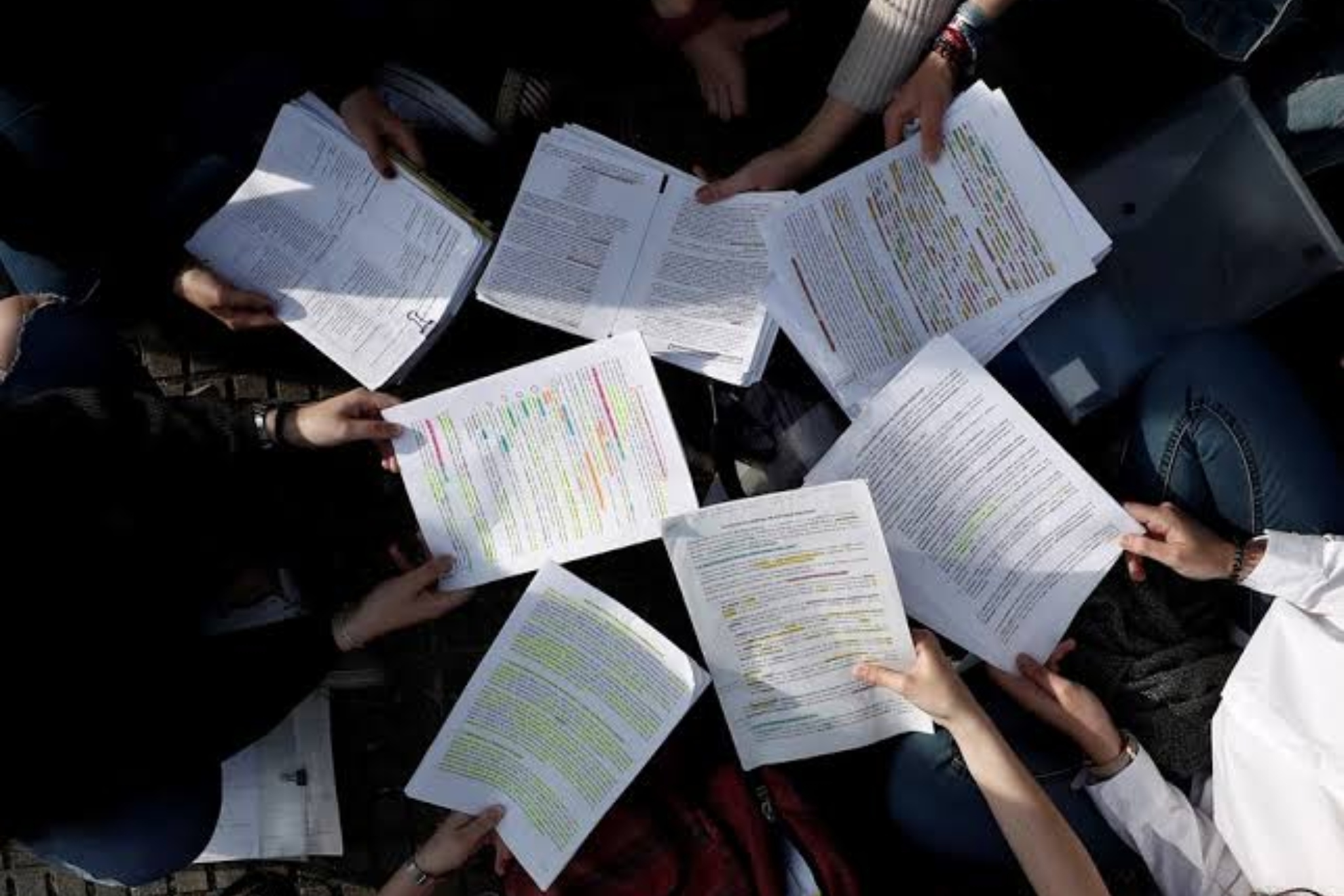 Adiós al comentario de texto en los exámenes de Lengua Castellana y Literatura de Selectividad: “Estamos acabando con el espíritu crítico de los alumnos"