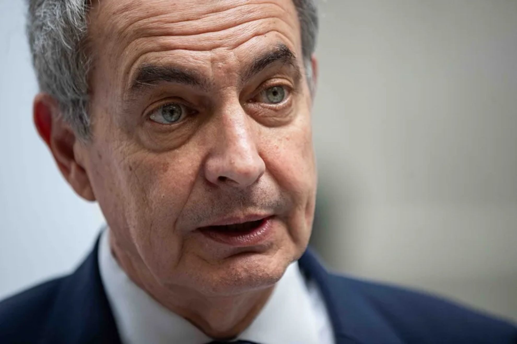 Las operaciones inmobiliarias de Rodríguez Zapatero, al descubierto: al menos 4,79 millones en compras y ventas tras dejar la Moncloa